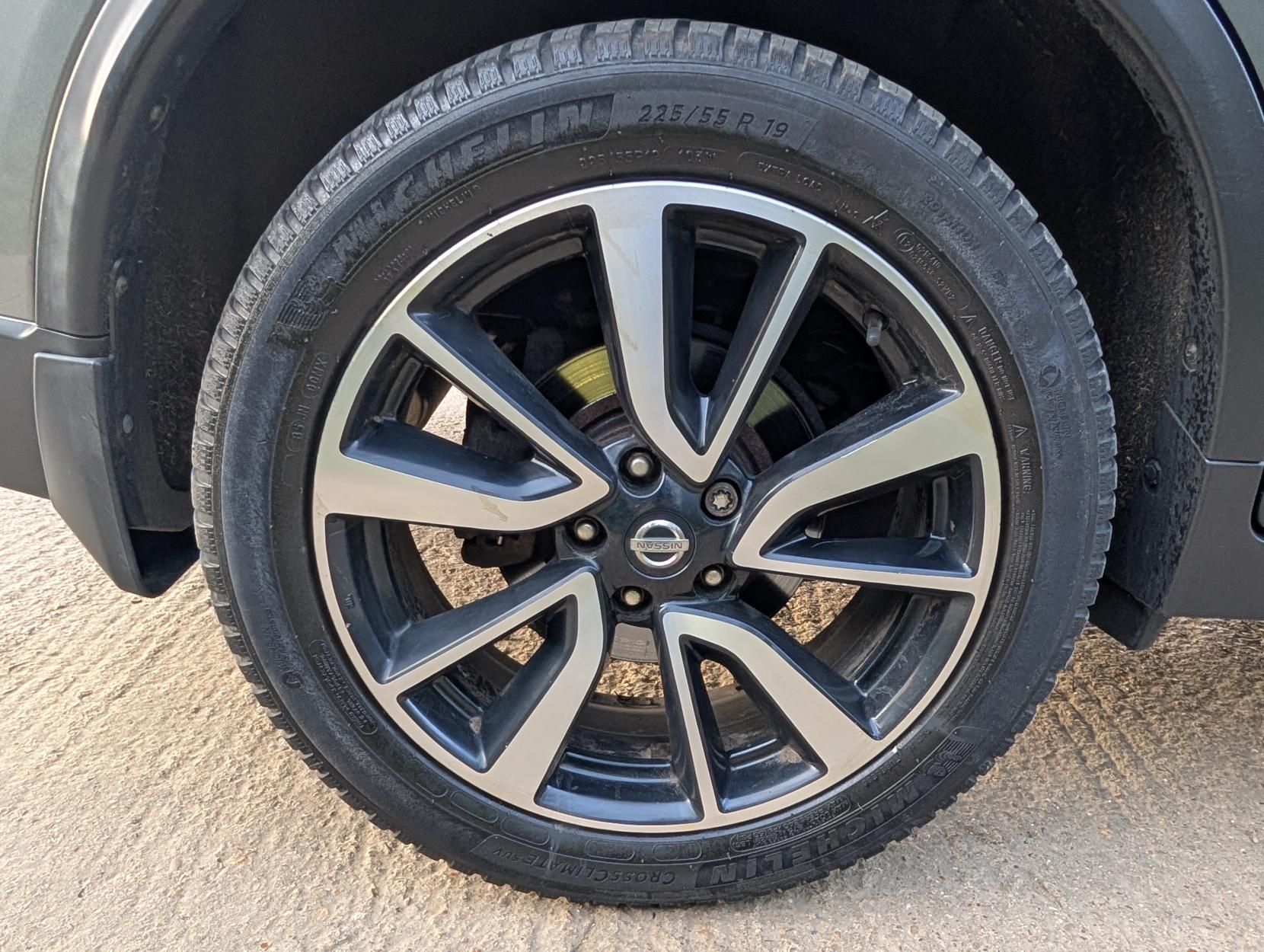 Nissan X-Trail 1.6 dCi Tekna SUV 5dr Diesel Manual 4WD Euro 6 (s/s) (130 ps)