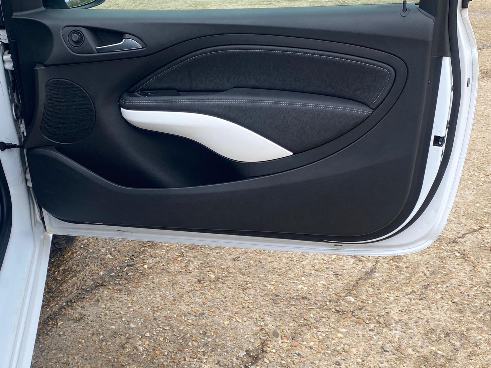 Vauxhall ADAM 1.2i ecoFLEX ENERGISED Hatchback 3dr Petrol Manual Euro 6 (s/s) (70 ps)