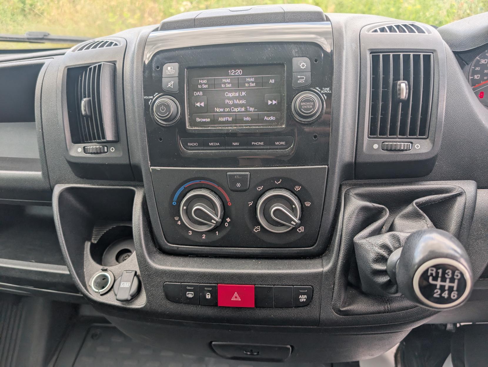 Citroen Relay 2.2 BlueHDi 35 Enterprise Panel Van 5dr Diesel Manual L3 High Roof Euro 6 (s/s) (140 ps)