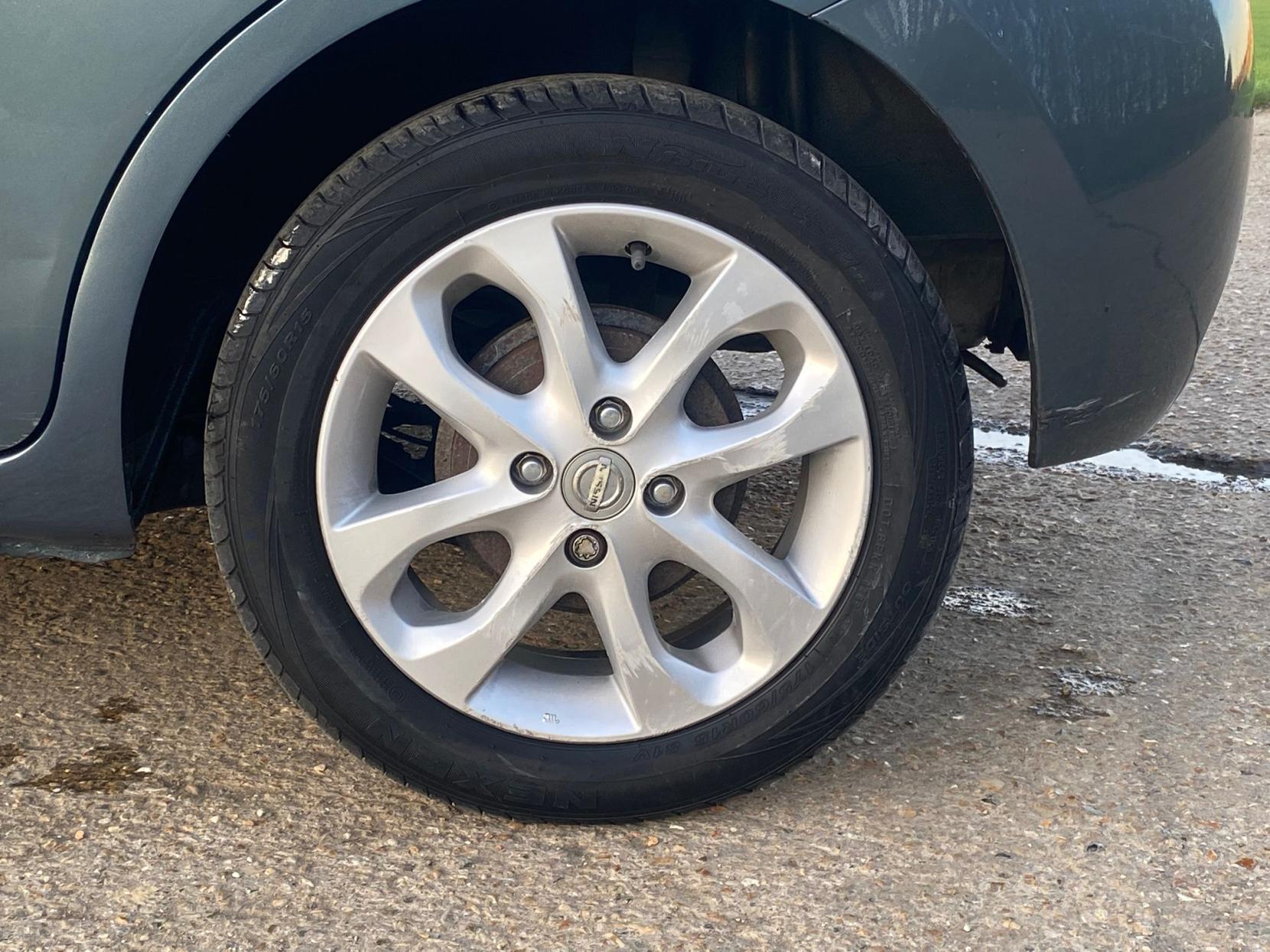 Nissan Micra 1.2 Acenta Hatchback 5dr Petrol Manual Euro 5 (80 ps)