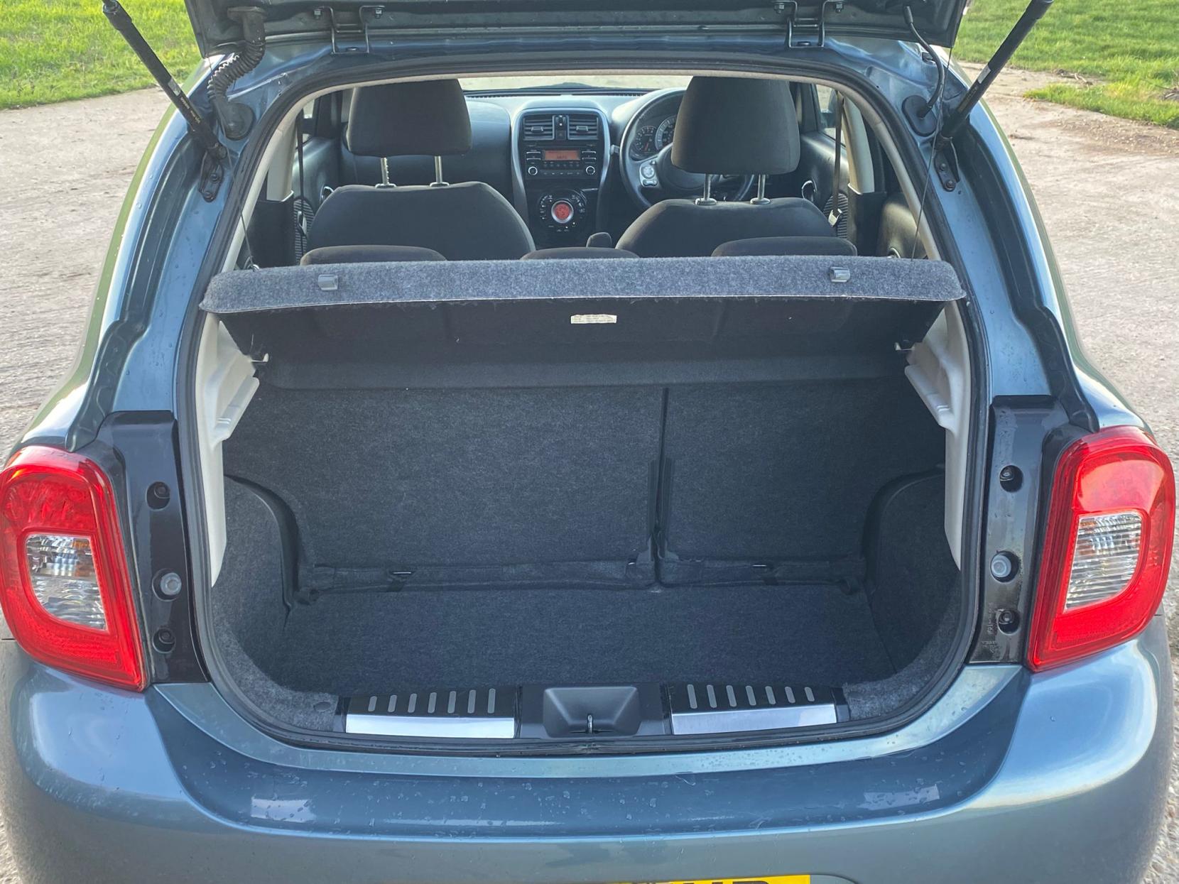 Nissan Micra 1.2 Acenta Hatchback 5dr Petrol Manual Euro 5 (80 ps)