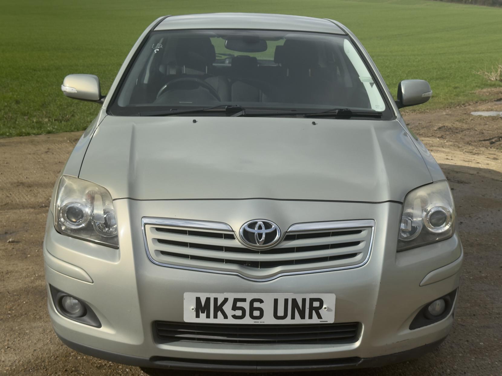 Toyota Avensis 1.8 VVT-i T3-X Hatchback 5dr Petrol Manual (171 g/km, 127 bhp)