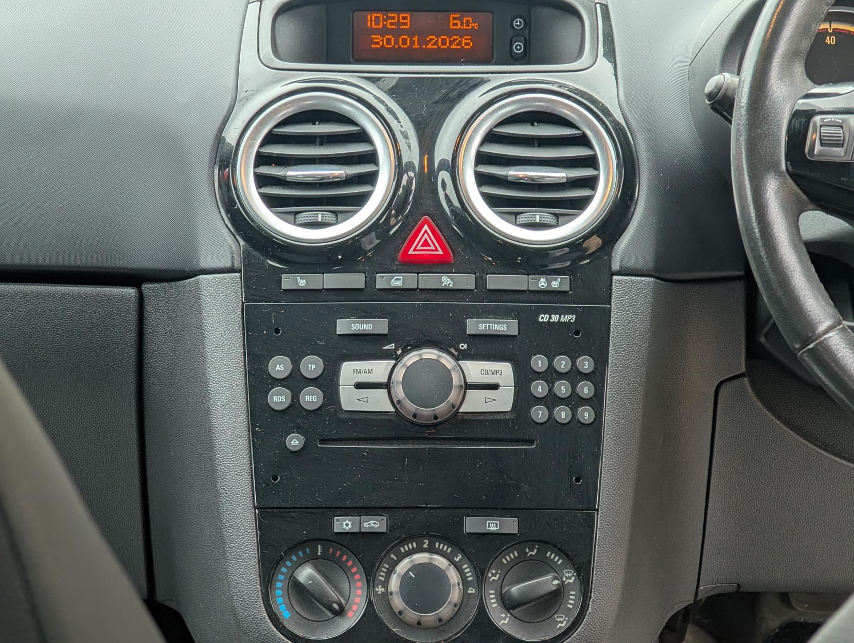 Vauxhall Corsa 1.4i 16v SE Hatchback 5dr Petrol Automatic (a/c) (138 g/km, 99 bhp)