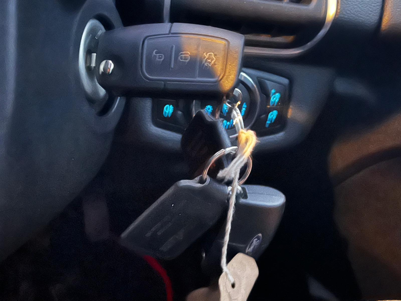 Ford B-Max 1.0T EcoBoost Zetec MPV 5dr Petrol Manual Euro 5 (100 ps)