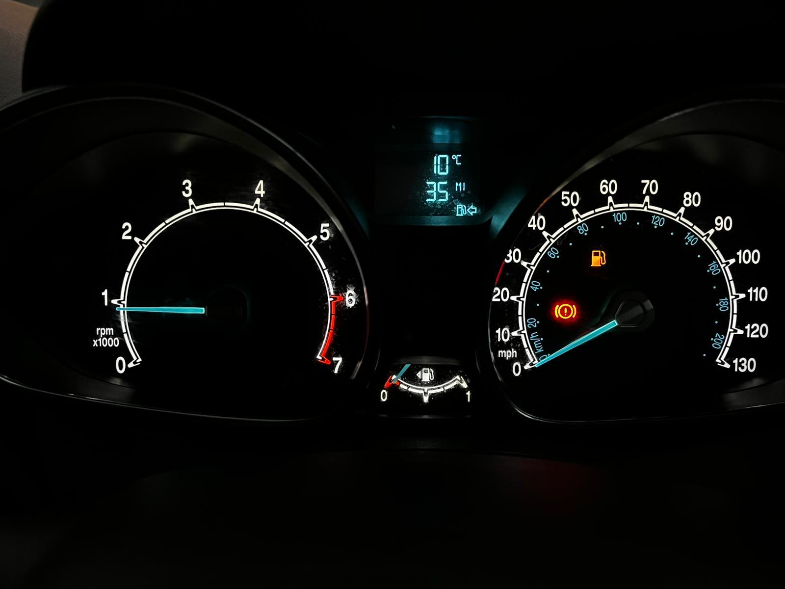 Ford B-Max 1.0T EcoBoost Zetec MPV 5dr Petrol Manual Euro 5 (100 ps)