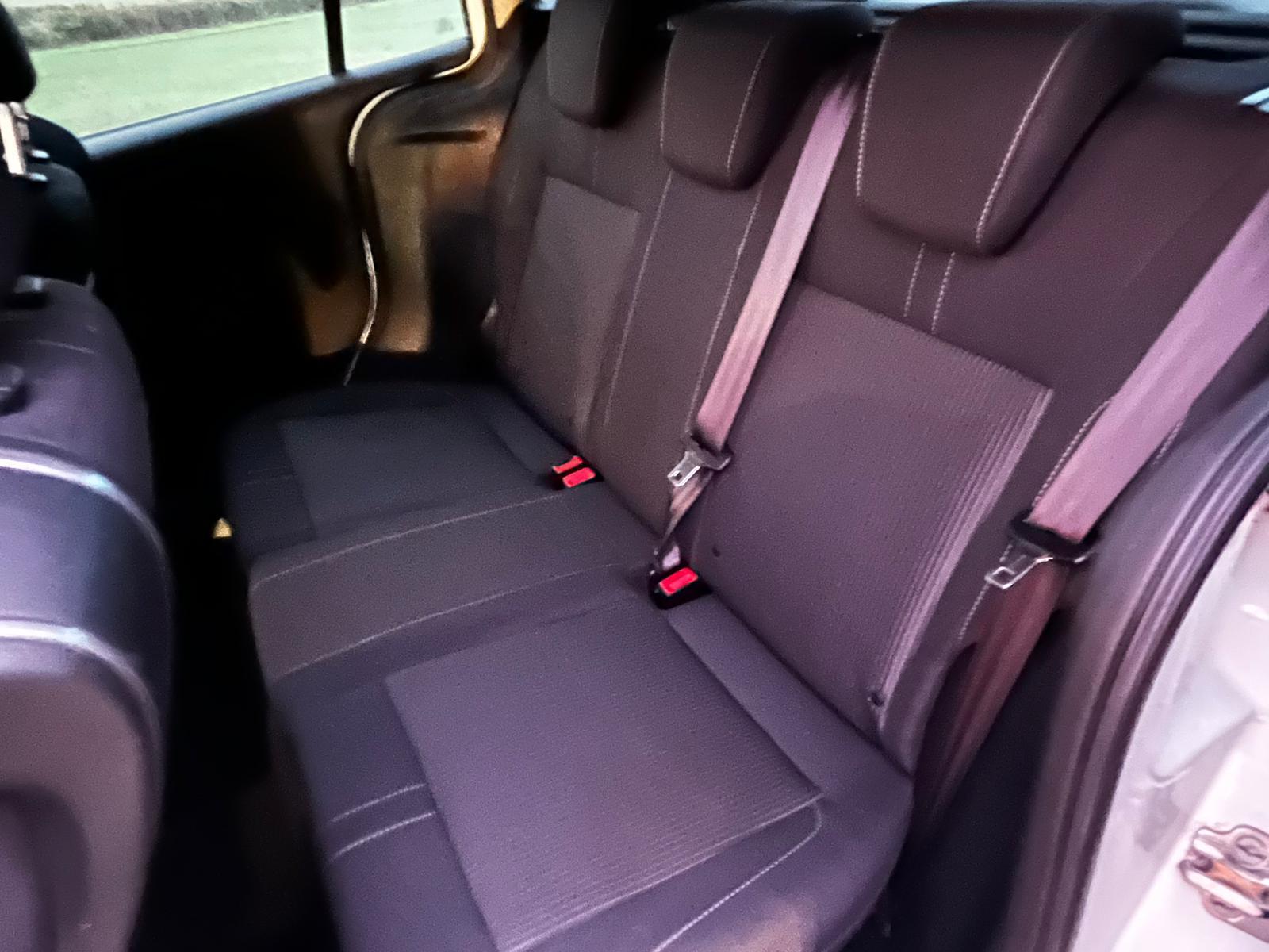 Ford B-Max 1.0T EcoBoost Zetec MPV 5dr Petrol Manual Euro 5 (100 ps)