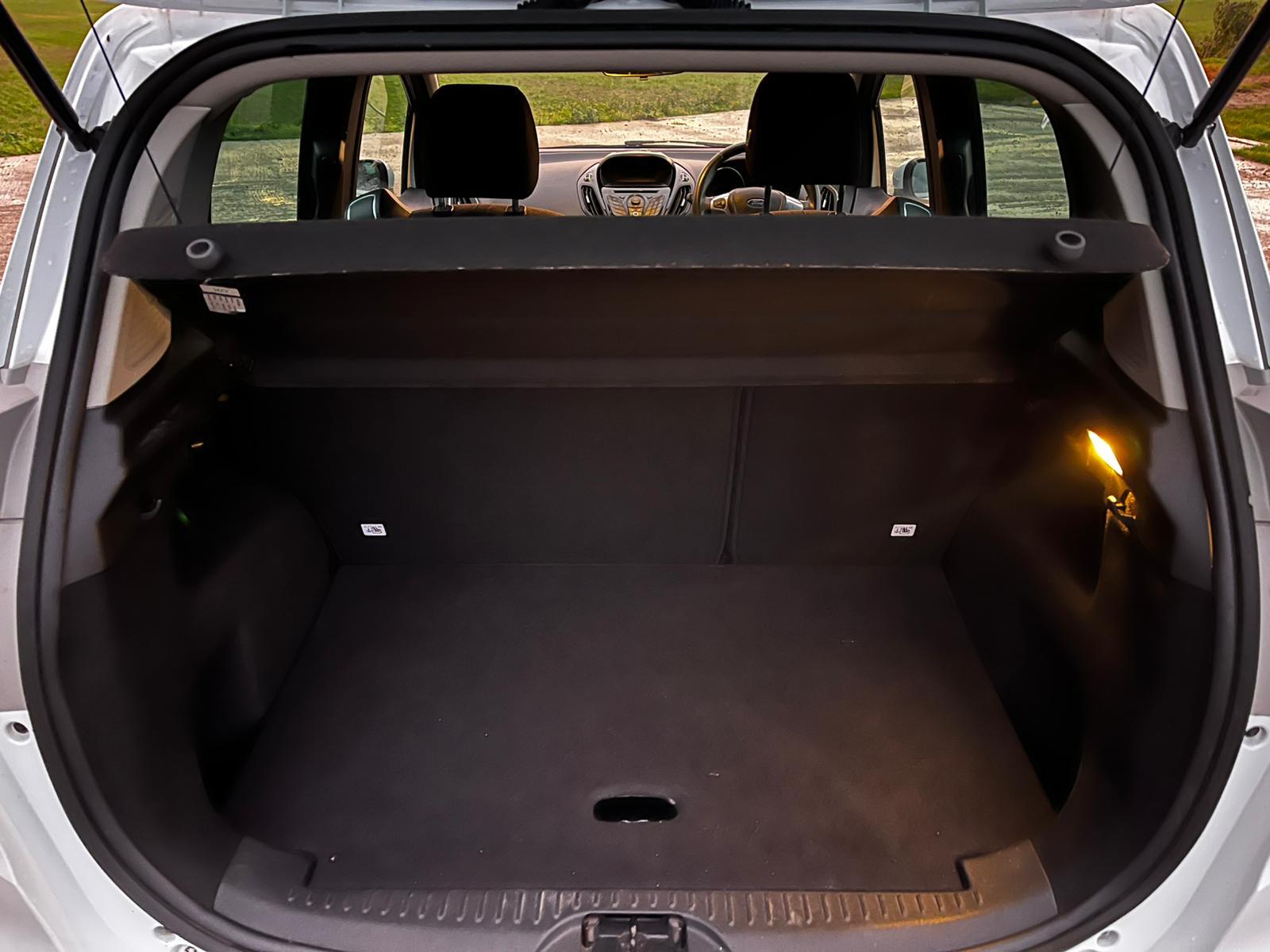 Ford B-Max 1.0T EcoBoost Zetec MPV 5dr Petrol Manual Euro 5 (100 ps)