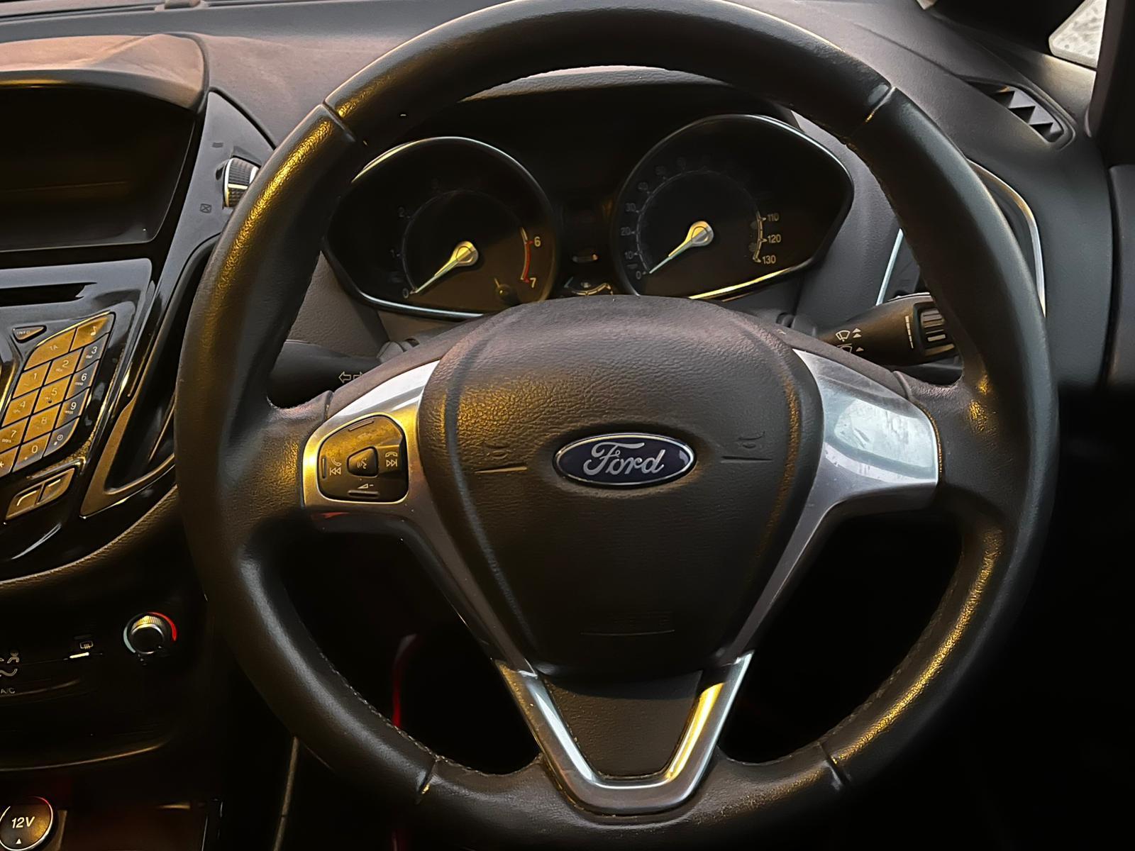 Ford B-Max 1.0T EcoBoost Zetec MPV 5dr Petrol Manual Euro 5 (100 ps)