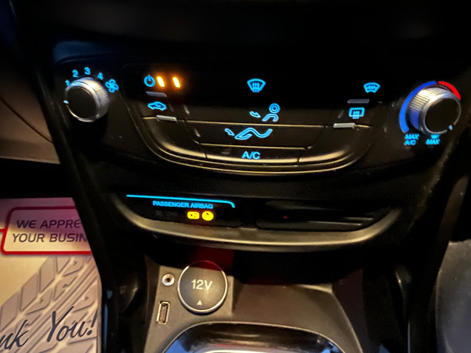 Ford B-Max 1.0T EcoBoost Zetec MPV 5dr Petrol Manual Euro 5 (100 ps)