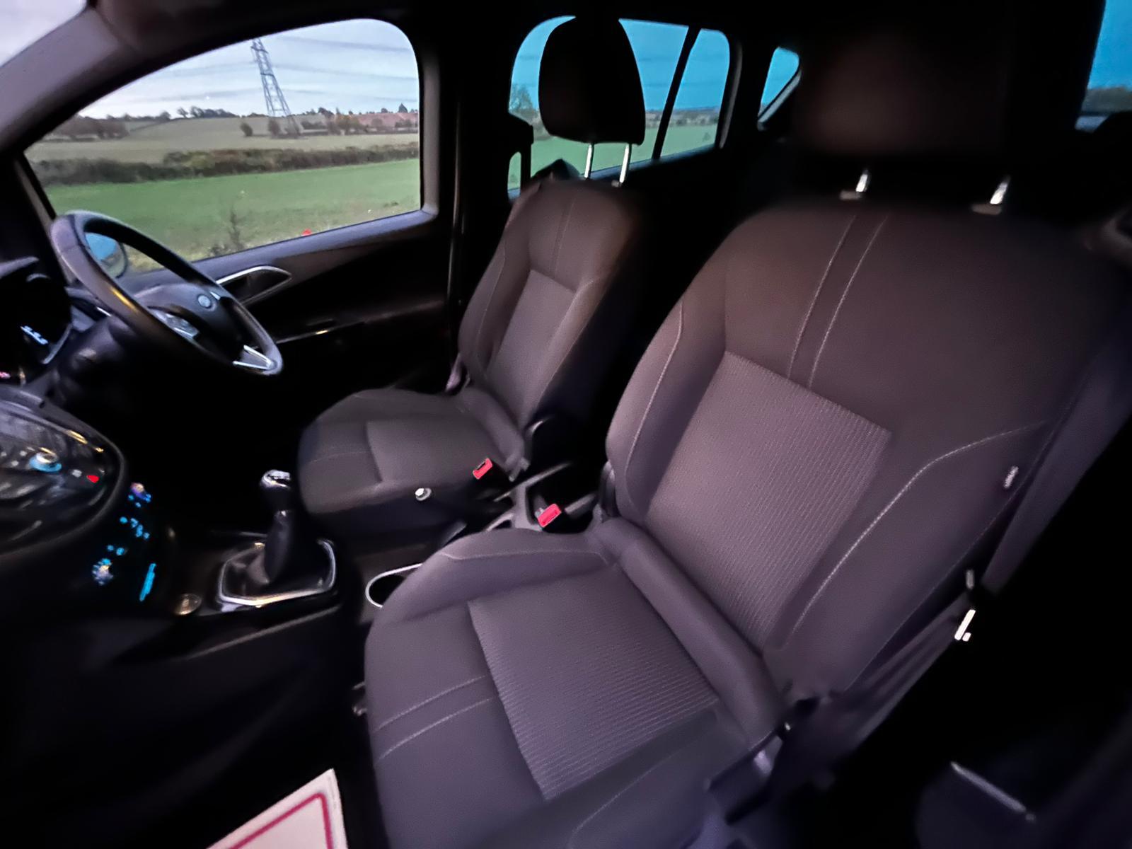 Ford B-Max 1.0T EcoBoost Zetec MPV 5dr Petrol Manual Euro 5 (100 ps)