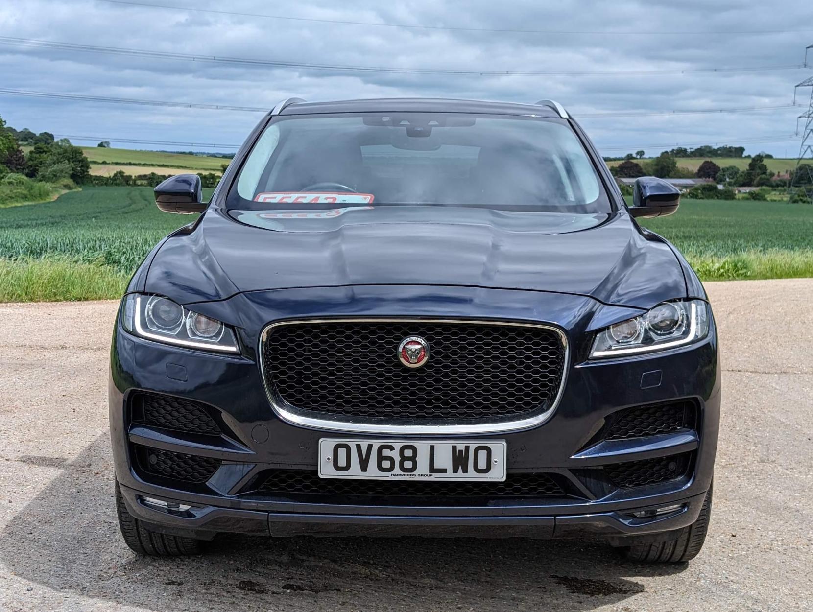 Jaguar F-PACE 2.0 D180 Portfolio Auto AWD Euro 6 (s/s) 5dr