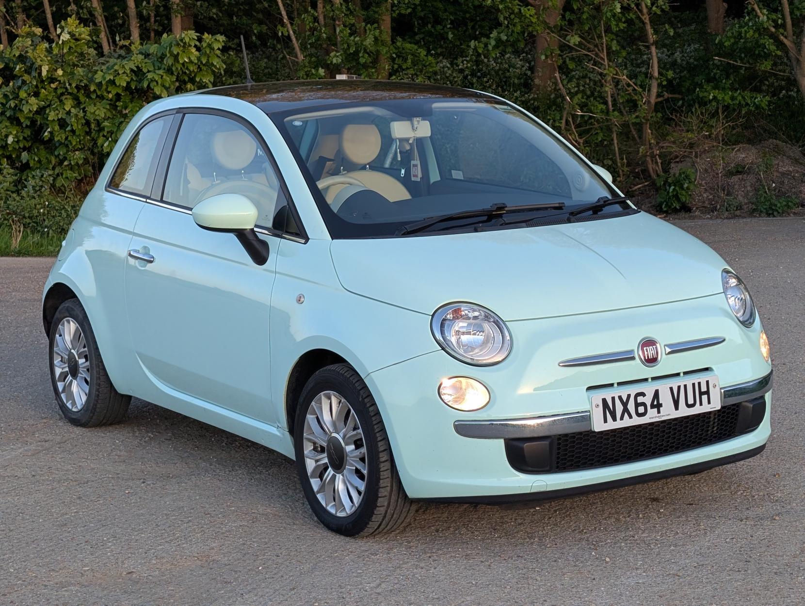 Fiat 500 1.2 Lounge Hatchback 3dr Petrol Dualogic Euro 6 (s/s) (69 bhp)