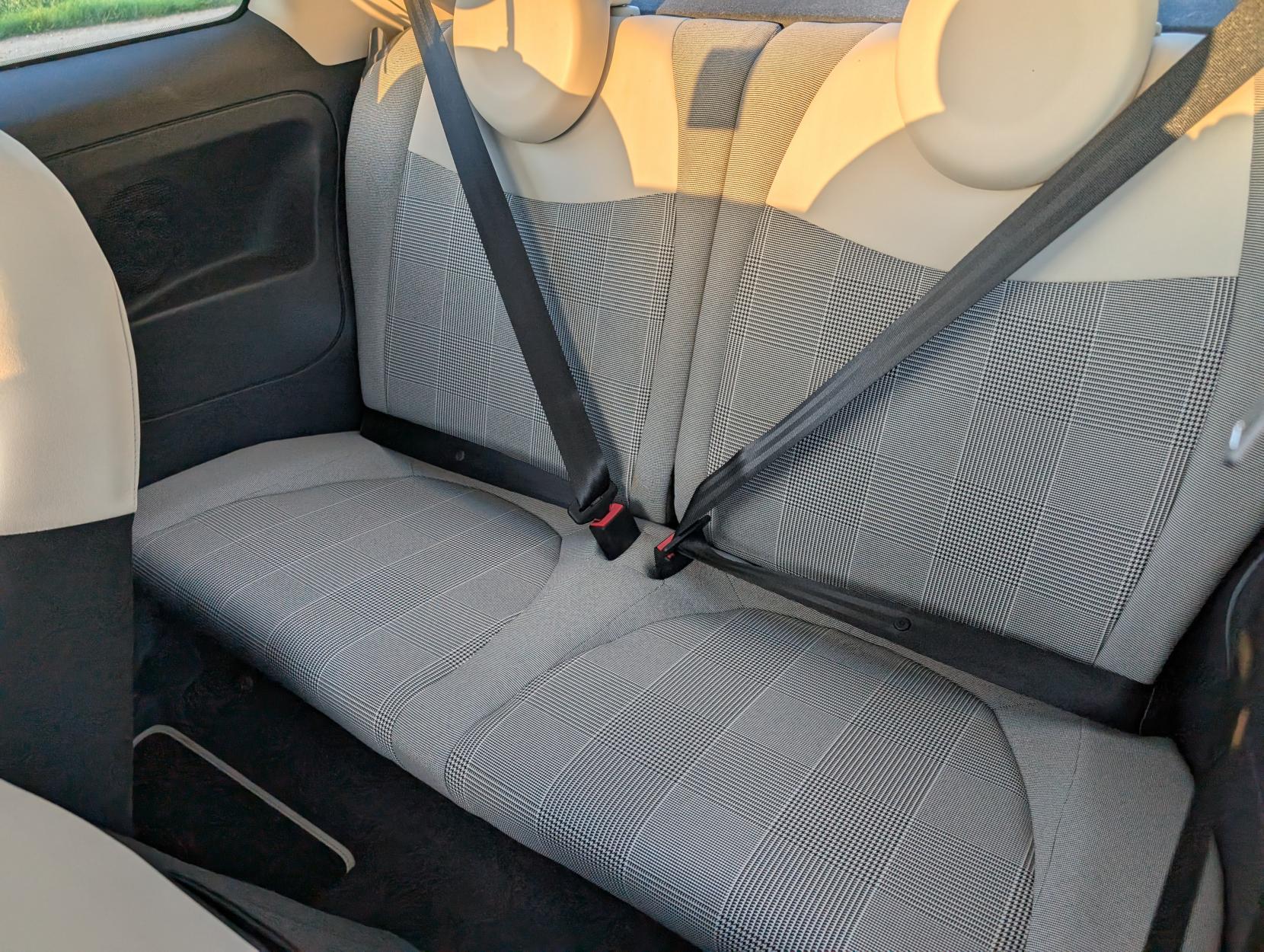 Fiat 500 1.2 Lounge Hatchback 3dr Petrol Dualogic Euro 6 (s/s) (69 bhp)