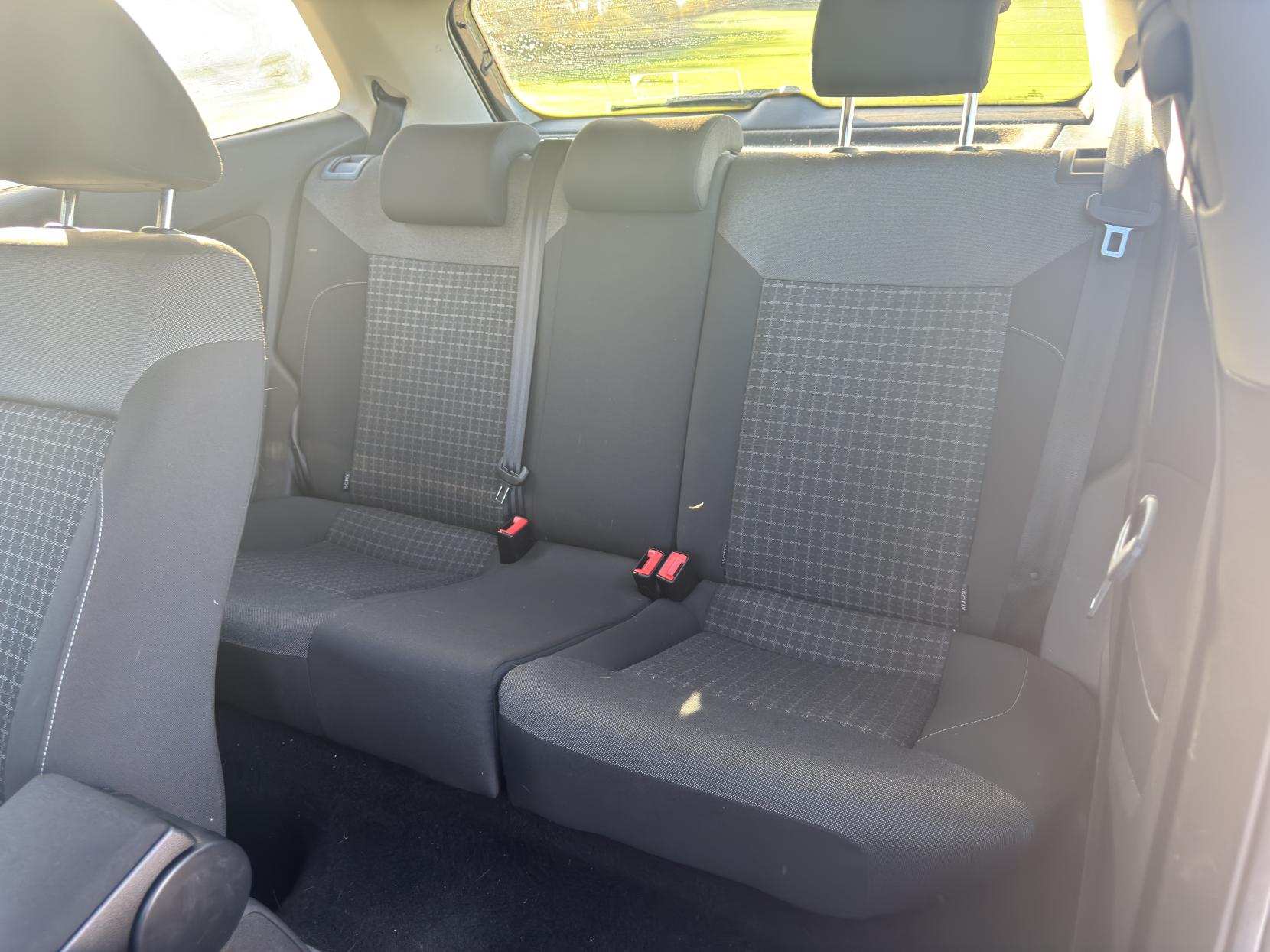 Volkswagen Polo 1.2 TSI BlueMotion Tech SE Hatchback 3dr Petrol Manual Euro 6 (s/s) (90 ps)