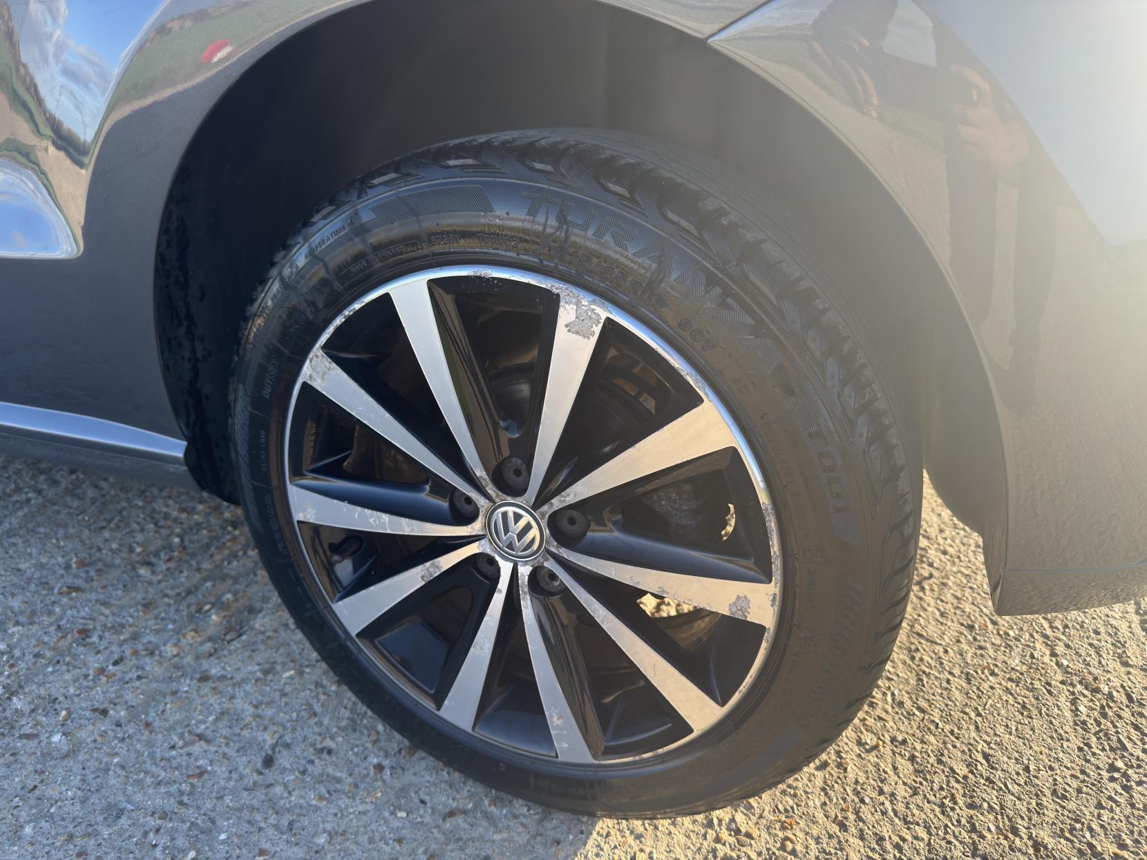 Volkswagen Polo 1.2 TSI BlueMotion Tech SE Hatchback 3dr Petrol Manual Euro 6 (s/s) (90 ps)