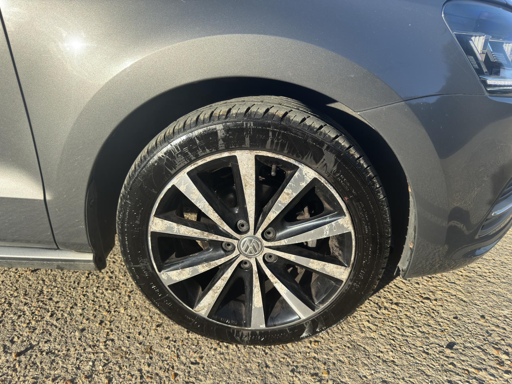 Volkswagen Polo 1.2 TSI BlueMotion Tech SE Hatchback 3dr Petrol Manual Euro 6 (s/s) (90 ps)