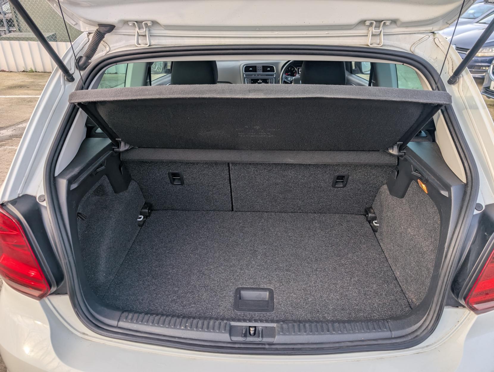 Volkswagen Polo 1.2 TSI BlueMotion Tech SE Hatchback 3dr Petrol Manual Euro 6 (s/s) (90 ps)