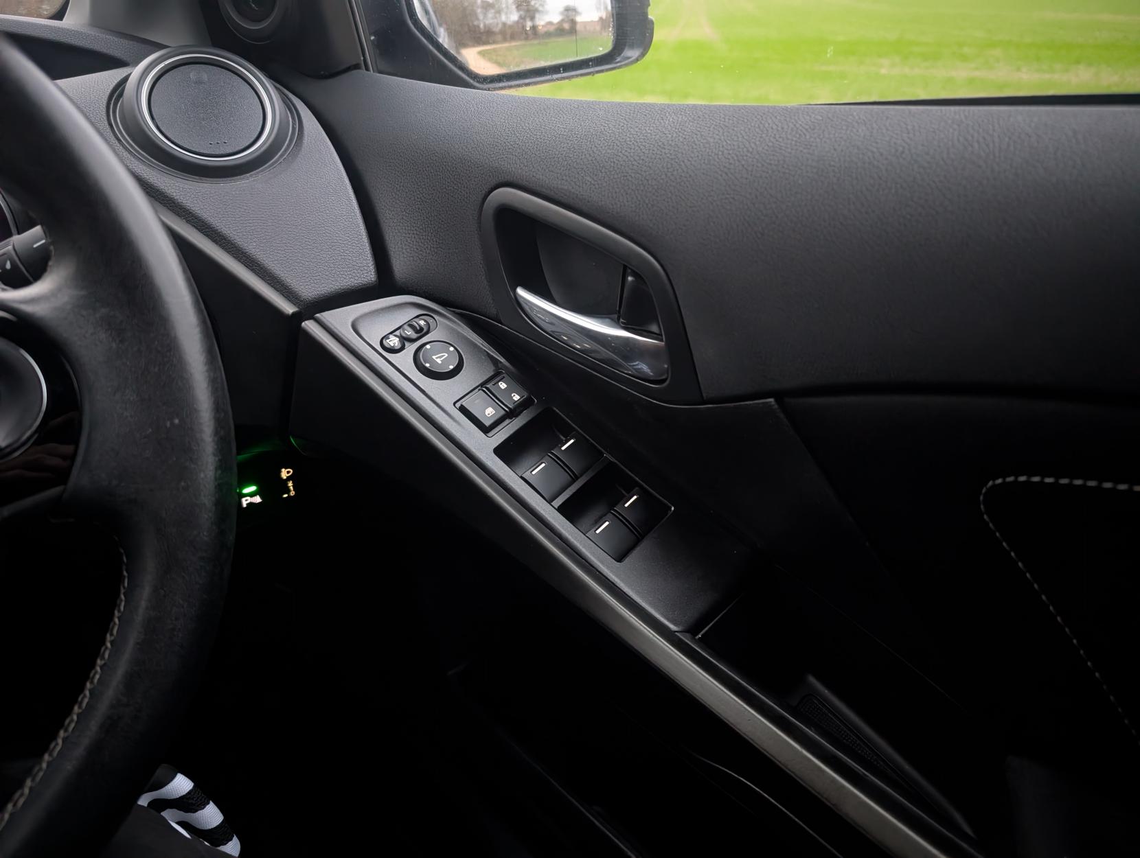 Honda Civic 1.8 i-VTEC SE Plus (Navi) Hatchback 5dr Petrol Auto Euro 6 (142 ps)