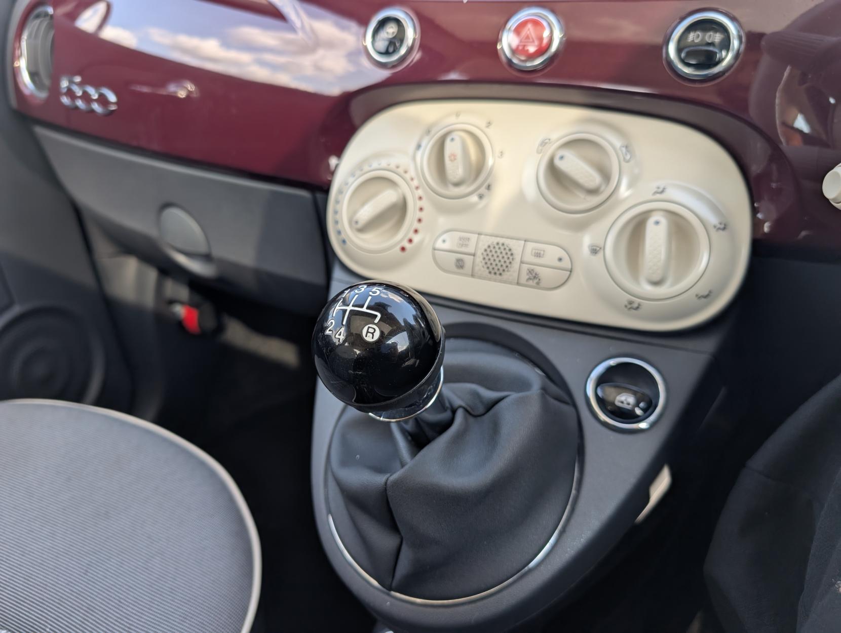 Fiat 500 1.2 Lounge Hatchback 3dr Petrol Manual Euro 6 (s/s) (69 bhp)