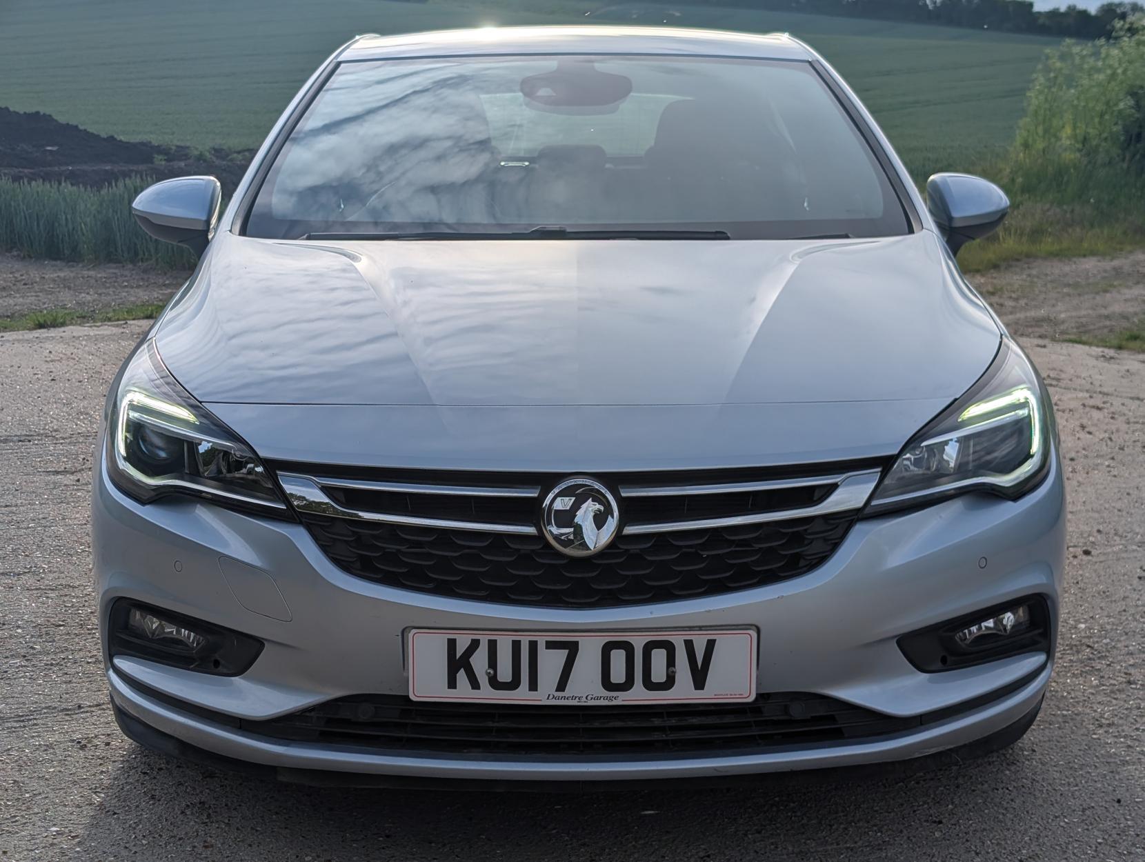 Vauxhall Astra 1.4i Turbo SRi Hatchback 5dr Petrol Manual Euro 6 (150 ps)