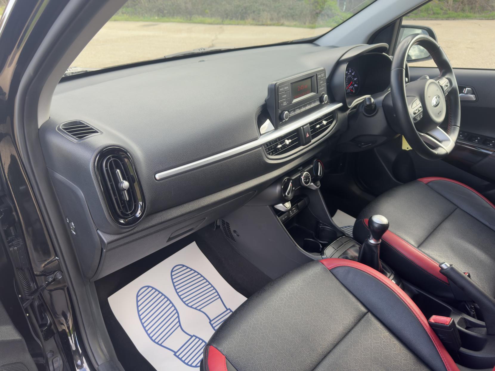 Kia Picanto 1.0 GT-Line Hatchback 5dr Petrol Manual Euro 6 (66 bhp)