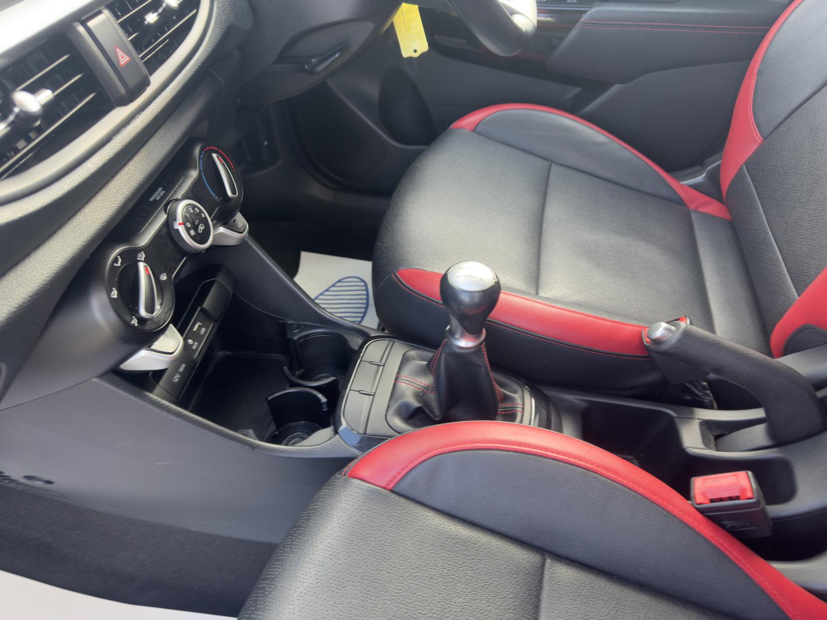 Kia Picanto 1.0 GT-Line Hatchback 5dr Petrol Manual Euro 6 (66 bhp)