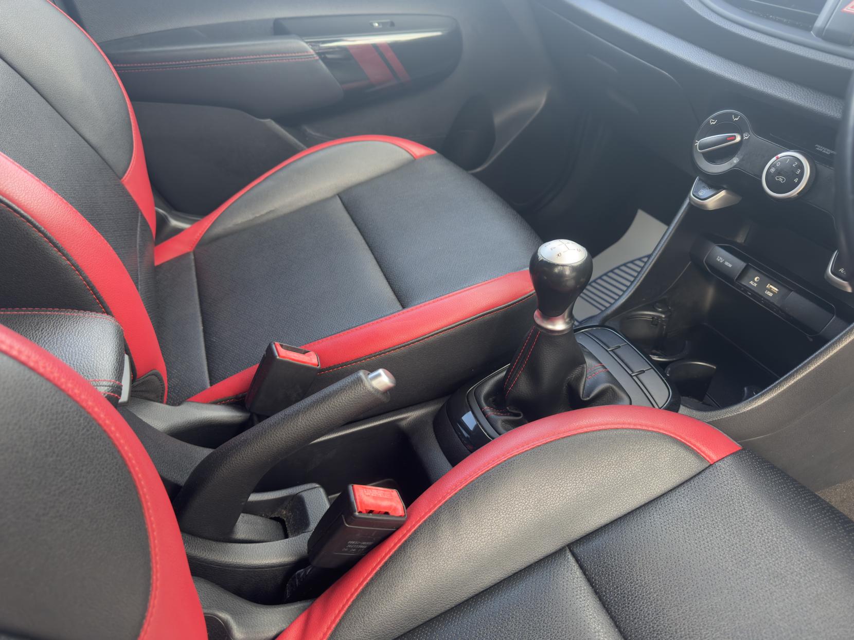 Kia Picanto 1.0 GT-Line Hatchback 5dr Petrol Manual Euro 6 (66 bhp)