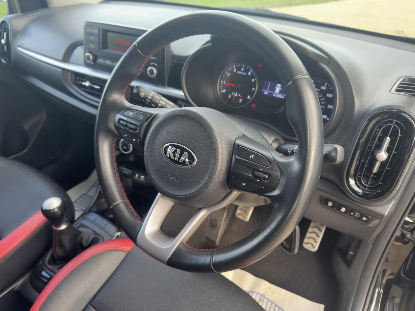 Kia Picanto 1.0 GT-Line Hatchback 5dr Petrol Manual Euro 6 (66 bhp)