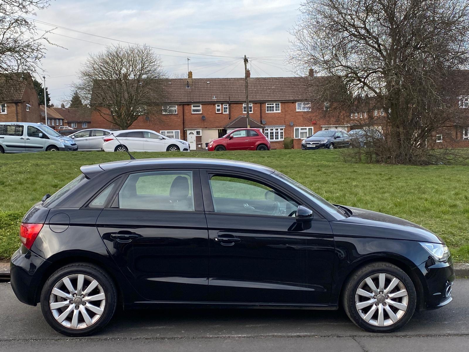 Audi A1 1.4 TFSI Sport Sportback 5dr Petrol S Tronic Euro 5 (s/s) (122 ps)