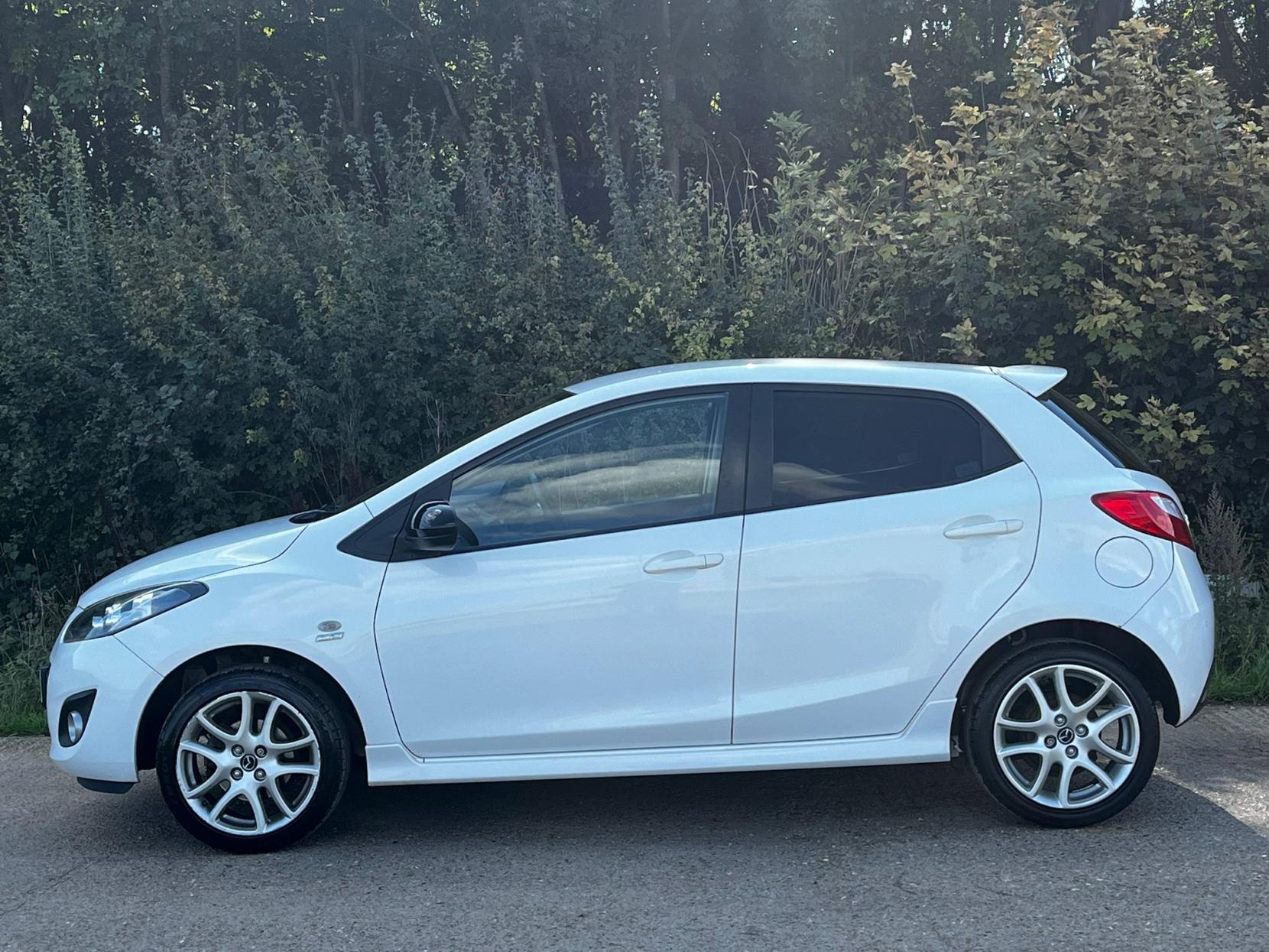Mazda Mazda2 1.3 Venture Hatchback 5dr Petrol Manual Euro 5 (84 ps)