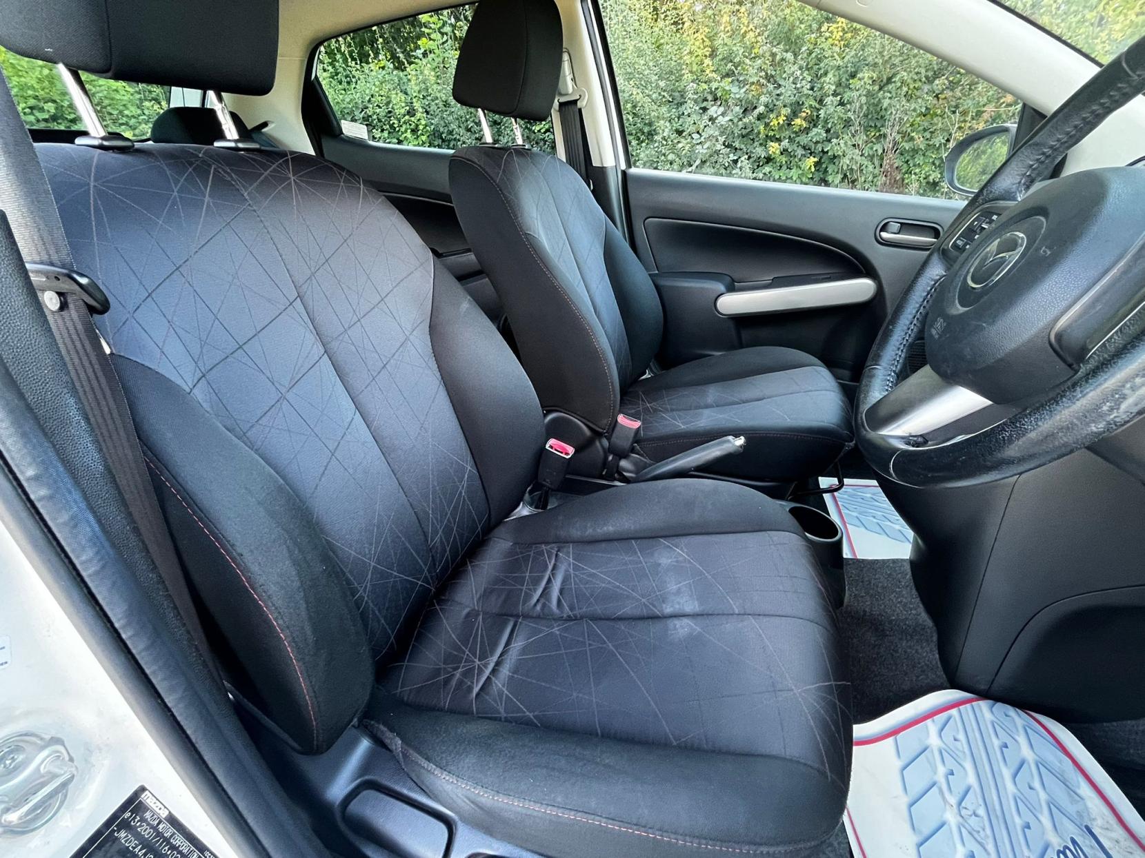Mazda Mazda2 1.3 Venture Hatchback 5dr Petrol Manual Euro 5 (84 ps)