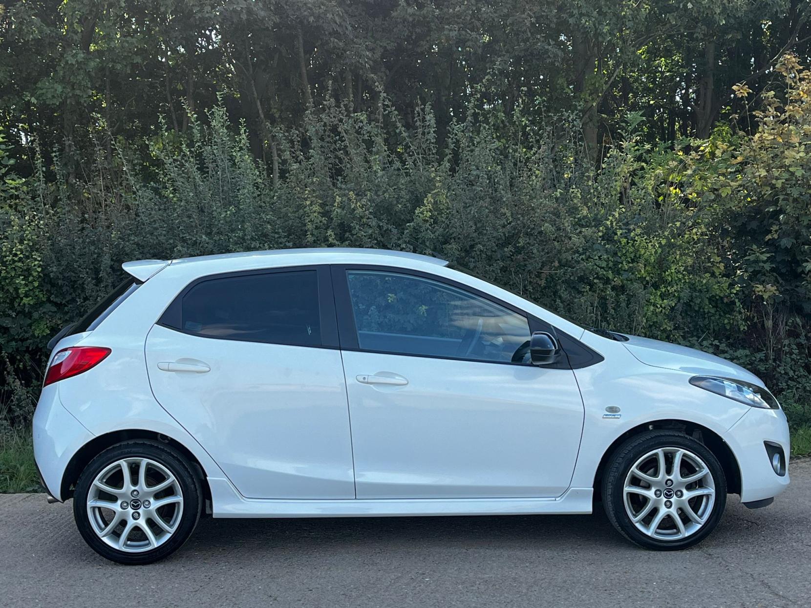 Mazda Mazda2 1.3 Venture Hatchback 5dr Petrol Manual Euro 5 (84 ps)