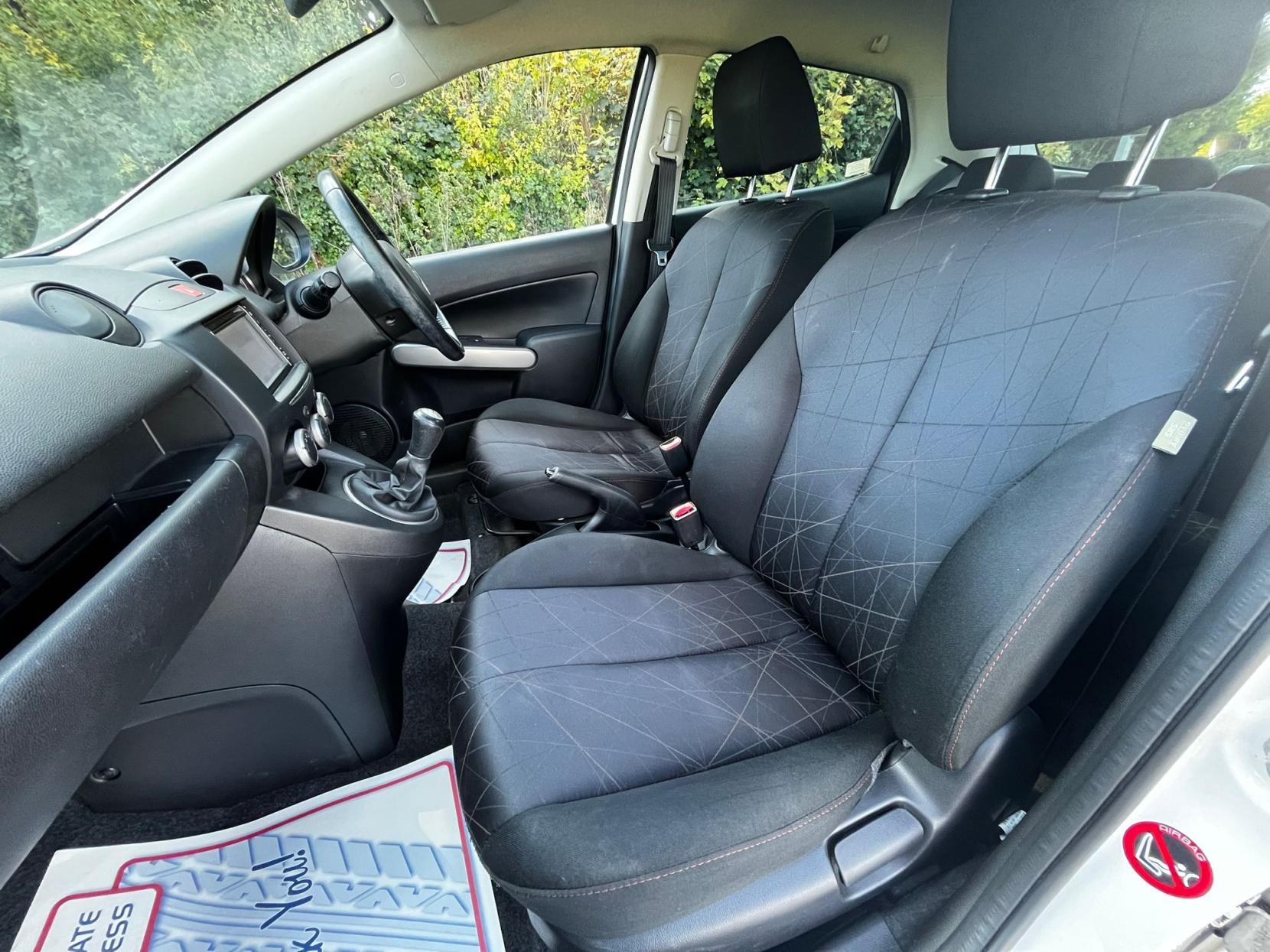 Mazda Mazda2 1.3 Venture Hatchback 5dr Petrol Manual Euro 5 (84 ps)