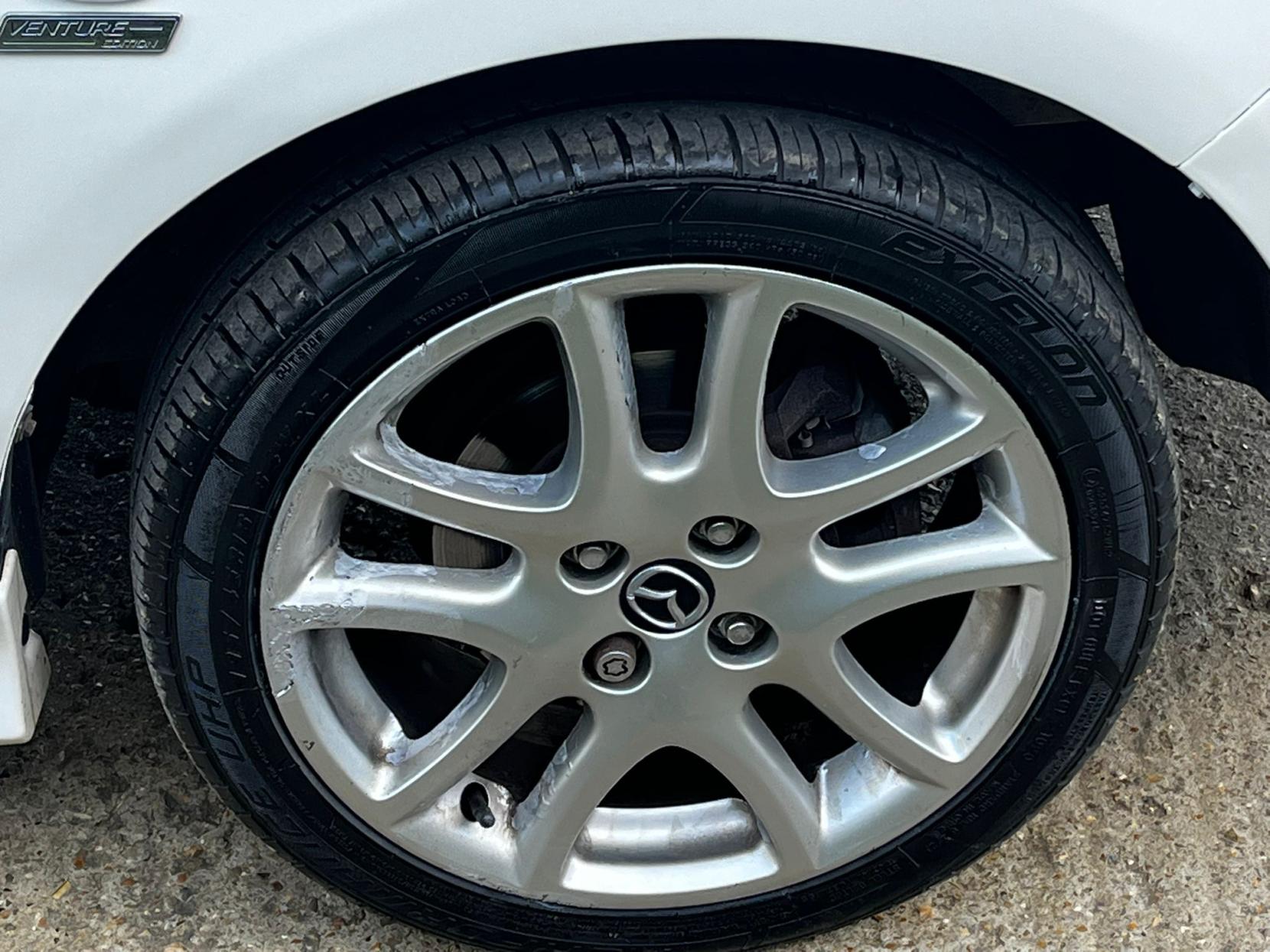 Mazda Mazda2 1.3 Venture Hatchback 5dr Petrol Manual Euro 5 (84 ps)