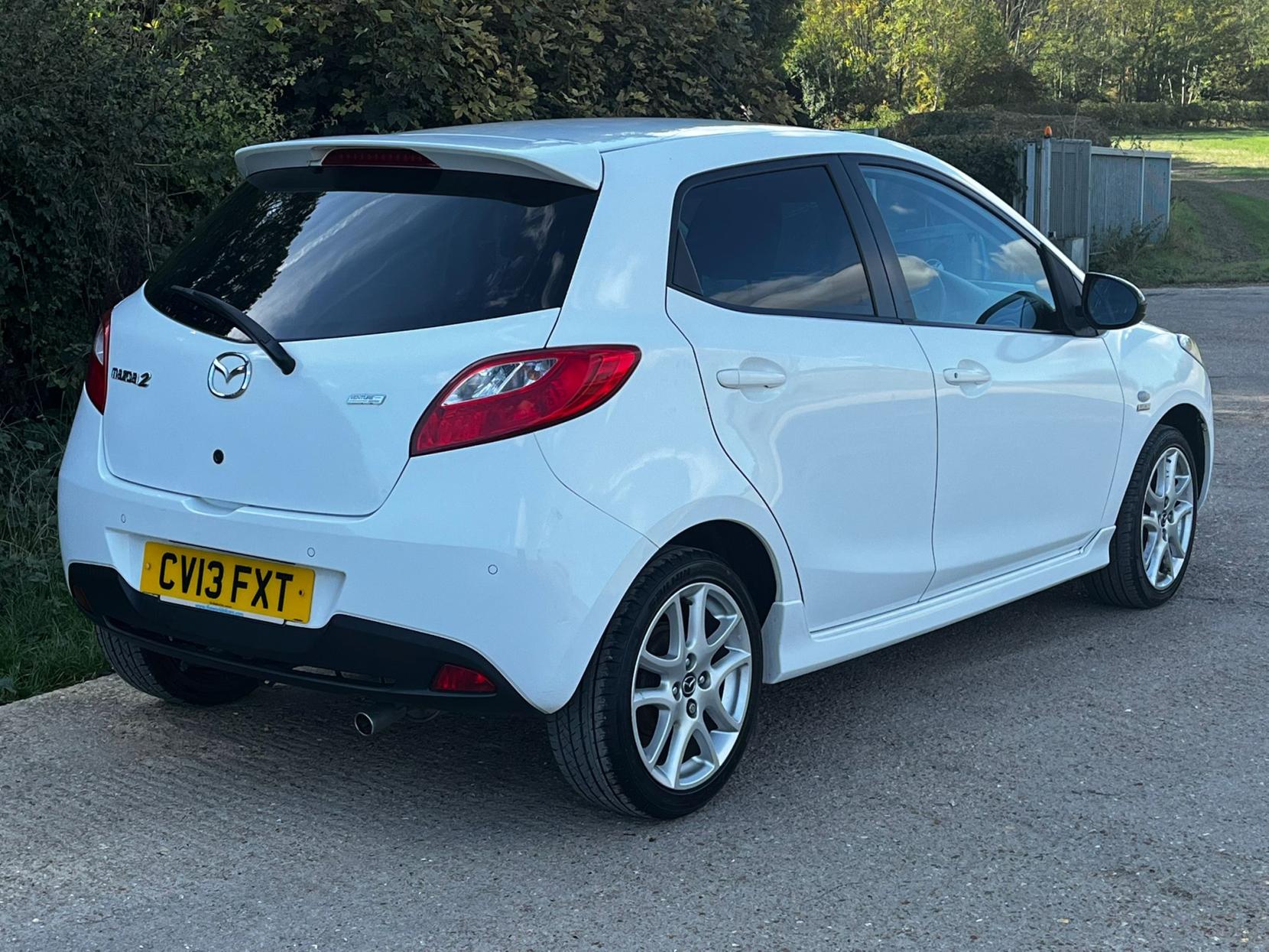 Mazda Mazda2 1.3 Venture Hatchback 5dr Petrol Manual Euro 5 (84 ps)