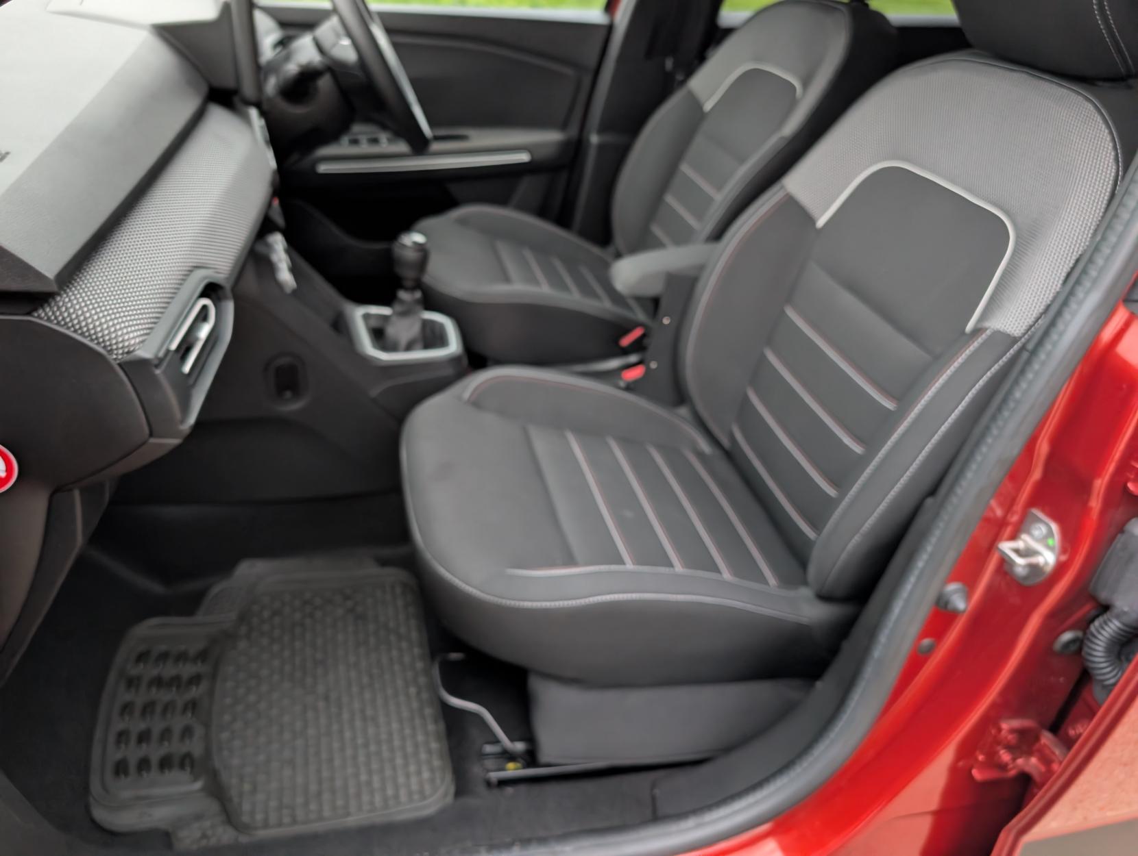 Dacia Jogger 1.0 TCe Extreme SE MPV 5dr Petrol Manual Euro 6 (s/s) (110 ps)