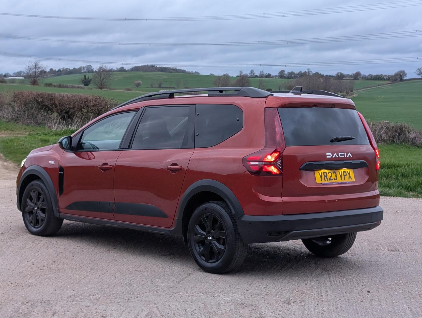 Dacia Jogger 1.0 TCe Extreme SE MPV 5dr Petrol Manual Euro 6 (s/s) (110 ps)