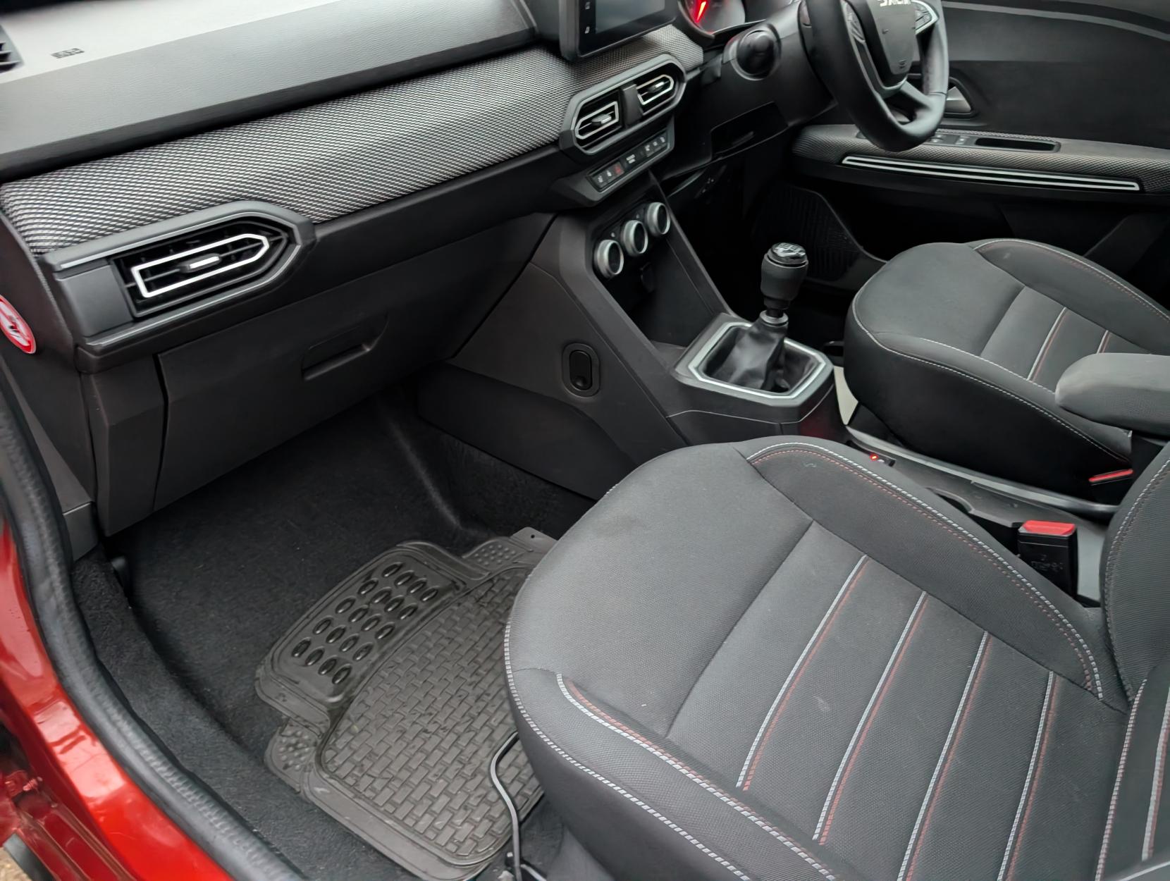 Dacia Jogger 1.0 TCe Extreme SE MPV 5dr Petrol Manual Euro 6 (s/s) (110 ps)