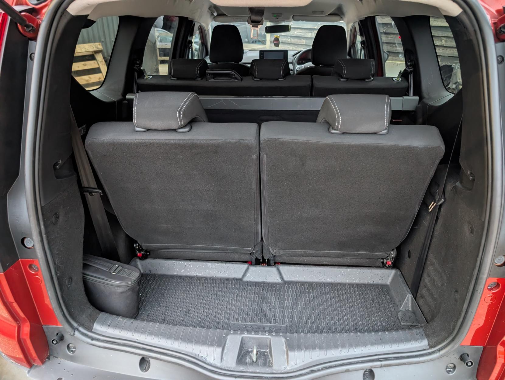 Dacia Jogger 1.0 TCe Extreme SE MPV 5dr Petrol Manual Euro 6 (s/s) (110 ps)