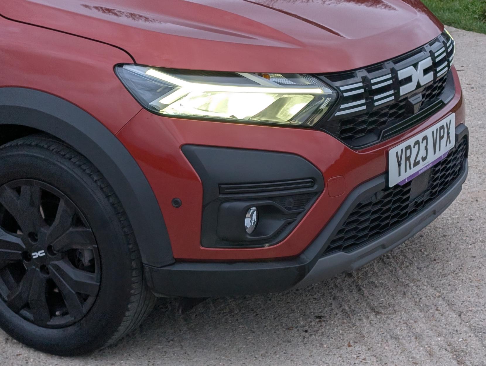 Dacia Jogger 1.0 TCe Extreme SE MPV 5dr Petrol Manual Euro 6 (s/s) (110 ps)