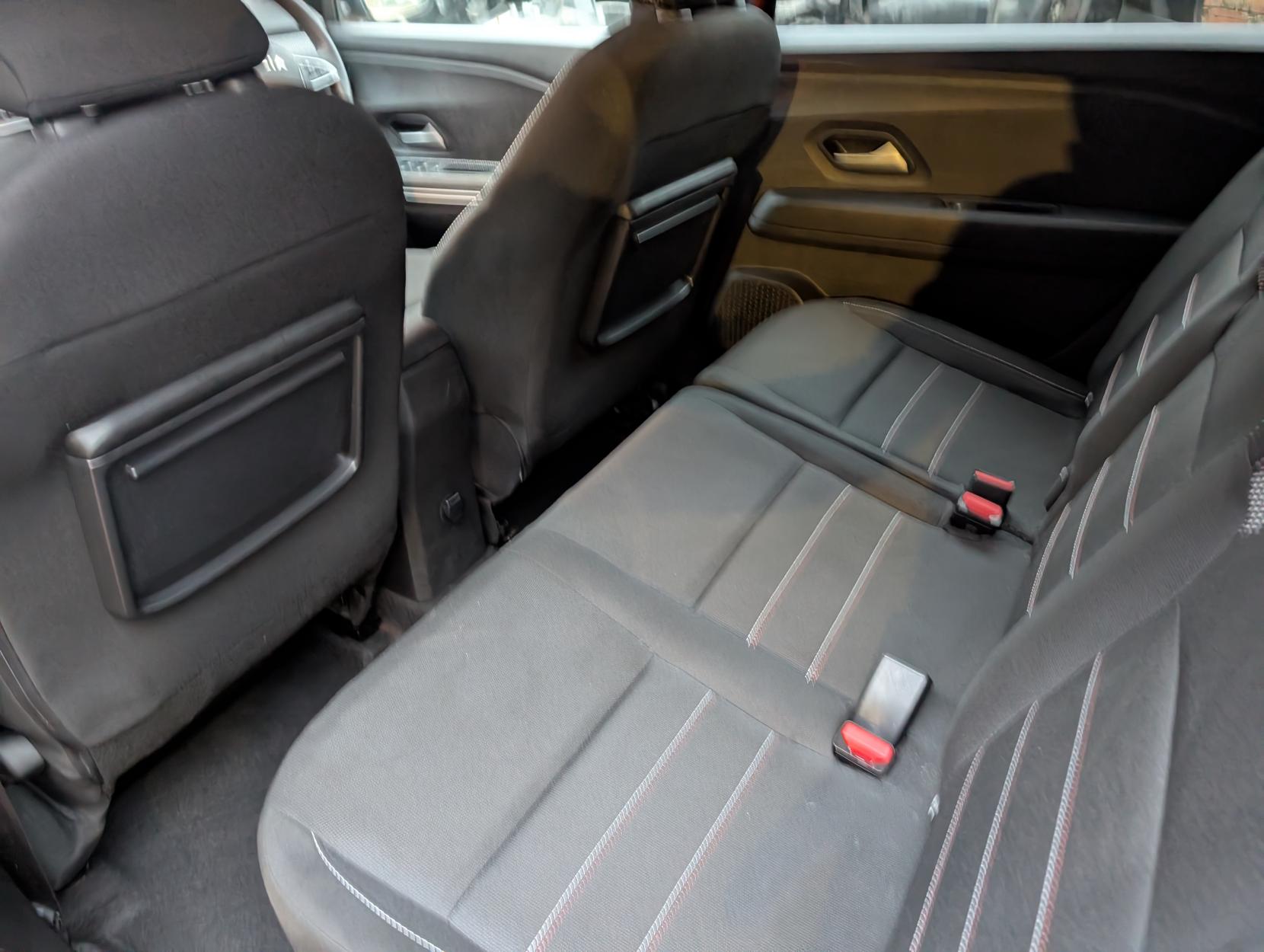 Dacia Jogger 1.0 TCe Extreme SE MPV 5dr Petrol Manual Euro 6 (s/s) (110 ps)