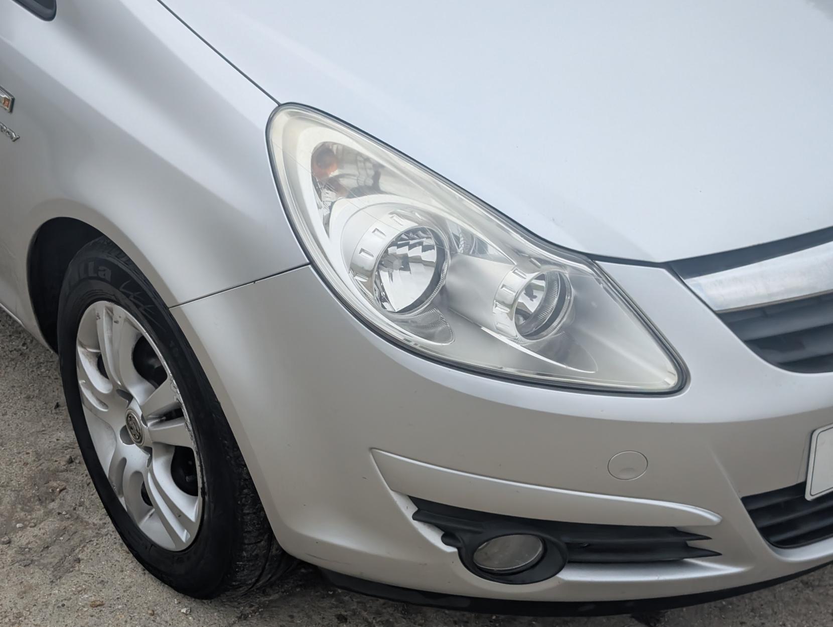 Vauxhall Corsa 1.0i ecoFLEX 12v Energy Hatchback 3dr Petrol Manual (a/c) (117 g/km, 64 bhp)