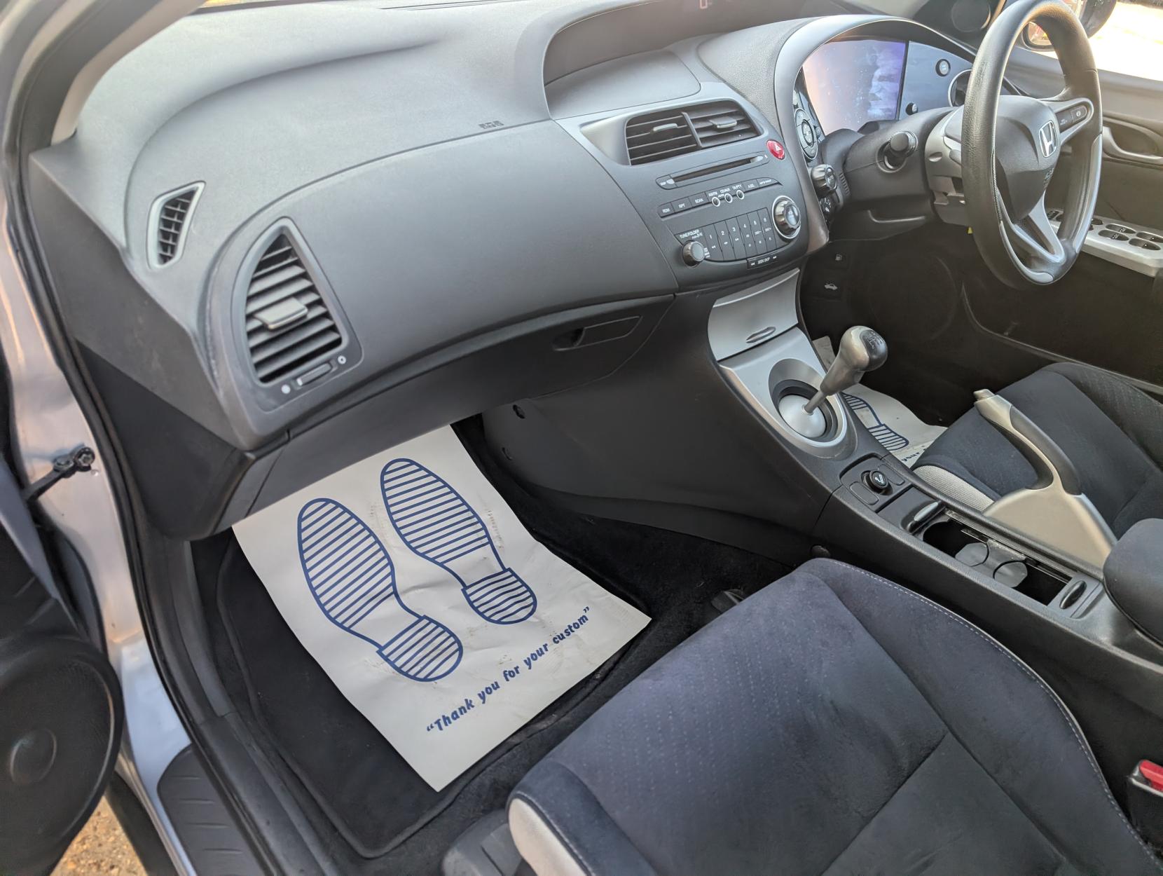 Honda Civic 1.8 i-VTEC SE Hatchback 5dr Petrol Manual (152 g/km, 138 bhp)