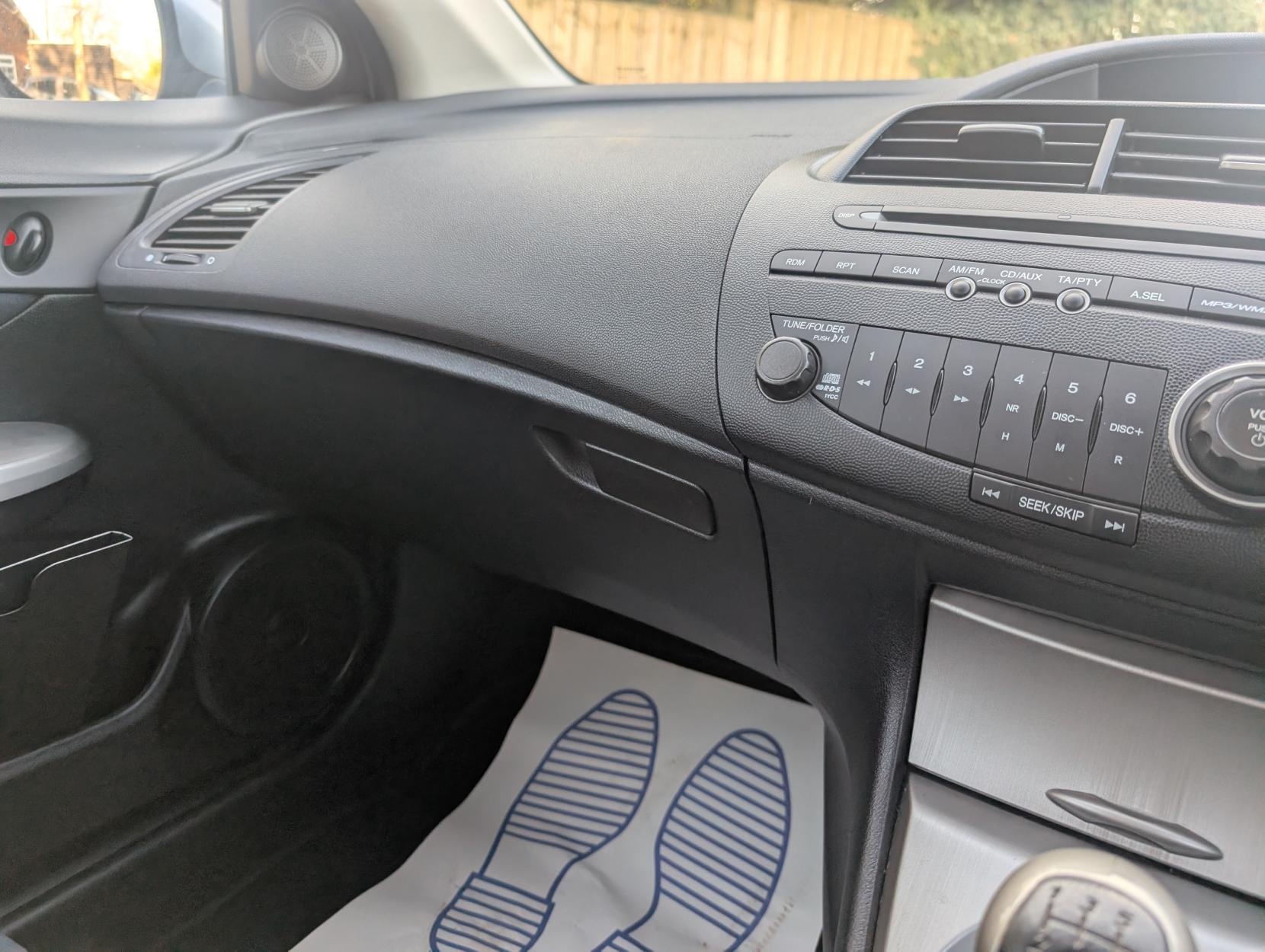 Honda Civic 1.8 i-VTEC SE Hatchback 5dr Petrol Manual (152 g/km, 138 bhp)