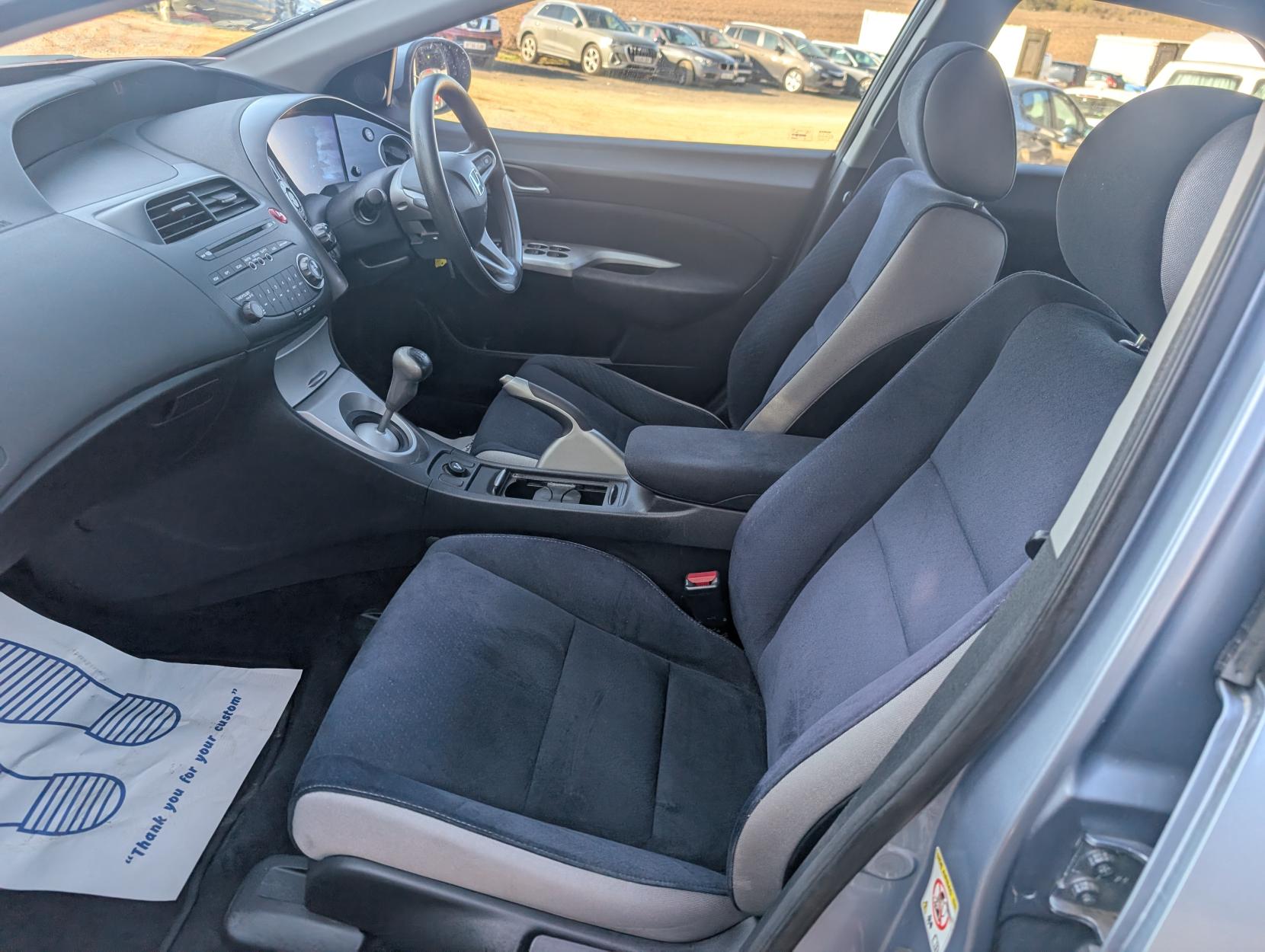 Honda Civic 1.8 i-VTEC SE Hatchback 5dr Petrol Manual (152 g/km, 138 bhp)