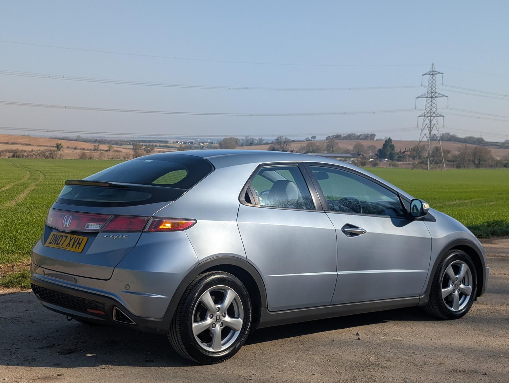 Honda Civic 1.8 i-VTEC SE Hatchback 5dr Petrol Manual (152 g/km, 138 bhp)