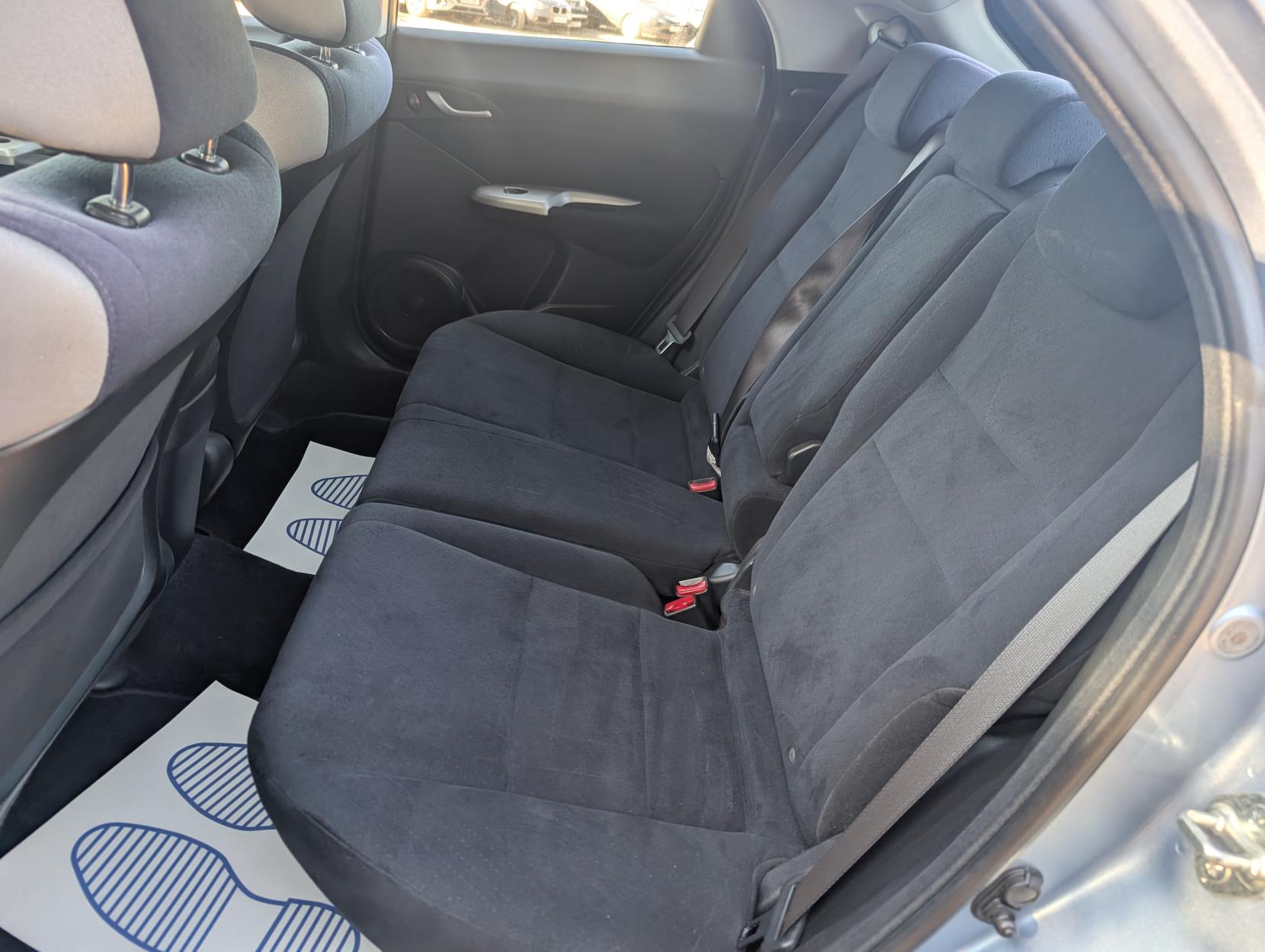 Honda Civic 1.8 i-VTEC SE Hatchback 5dr Petrol Manual (152 g/km, 138 bhp)