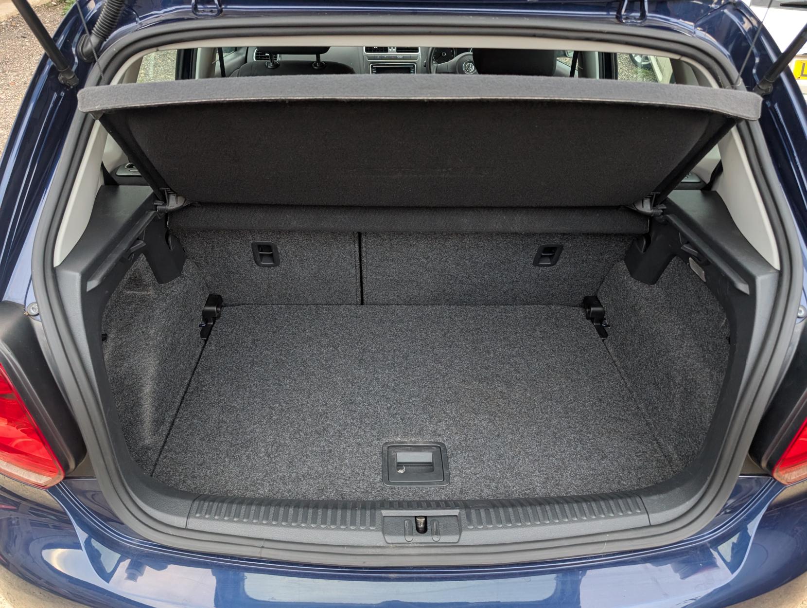 Volkswagen Polo 1.2 Moda Hatchback (2009 - 2014)