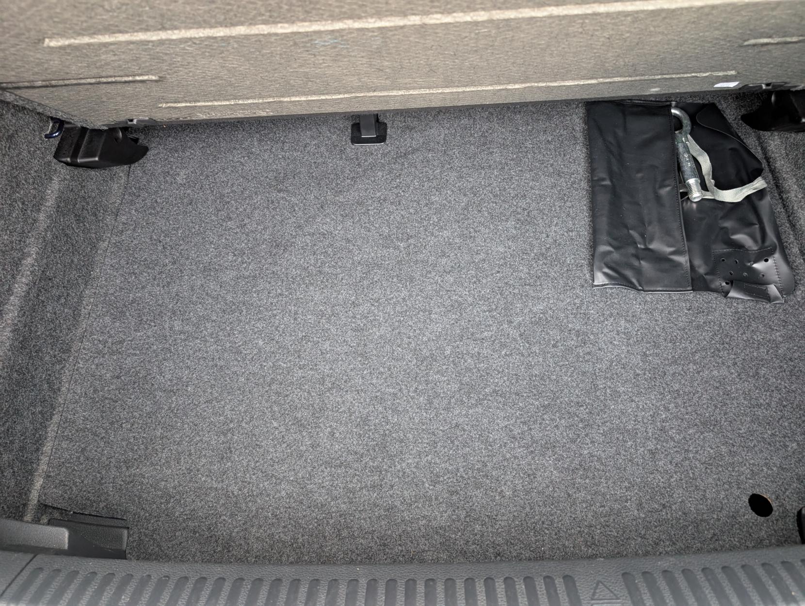 Volkswagen Polo 1.2 Moda Hatchback (2009 - 2014)