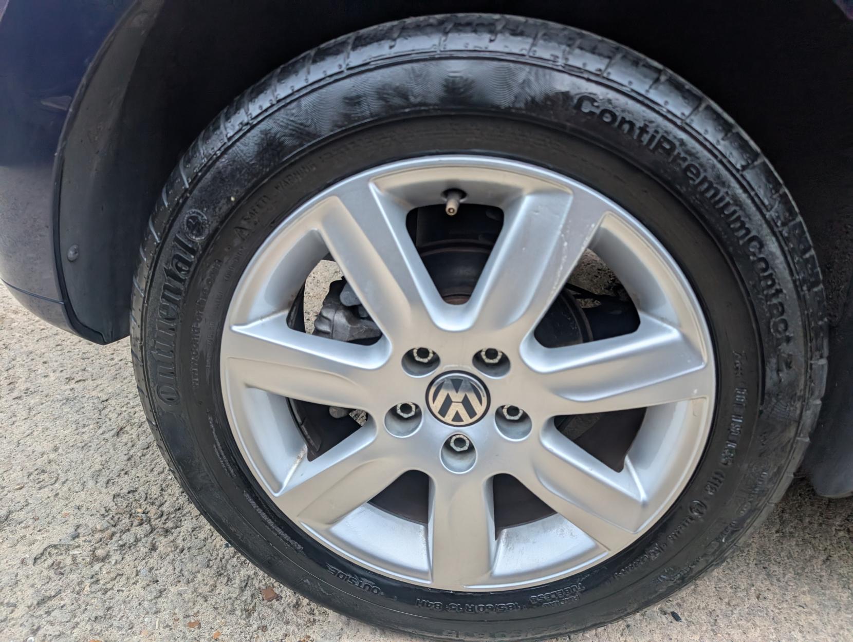 Volkswagen Polo 1.2 Moda Hatchback (2009 - 2014)